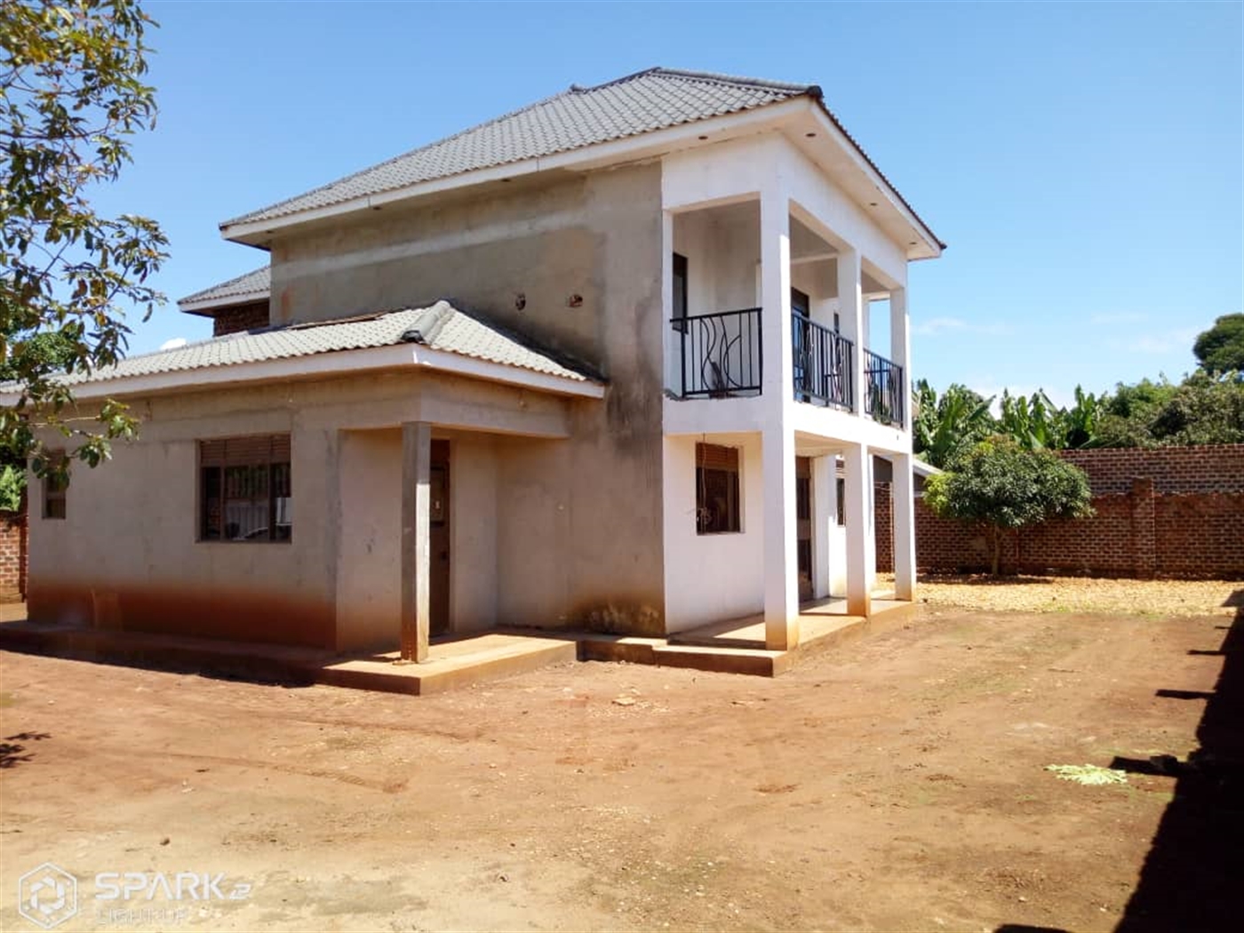 Storeyed house for sale in Kawuku Wakiso