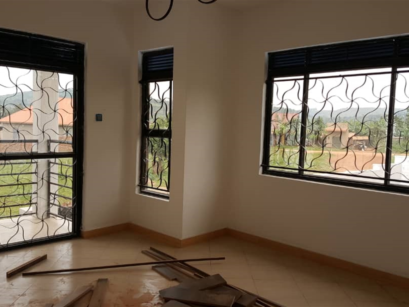 Storeyed house for sale in Kitende Wakiso