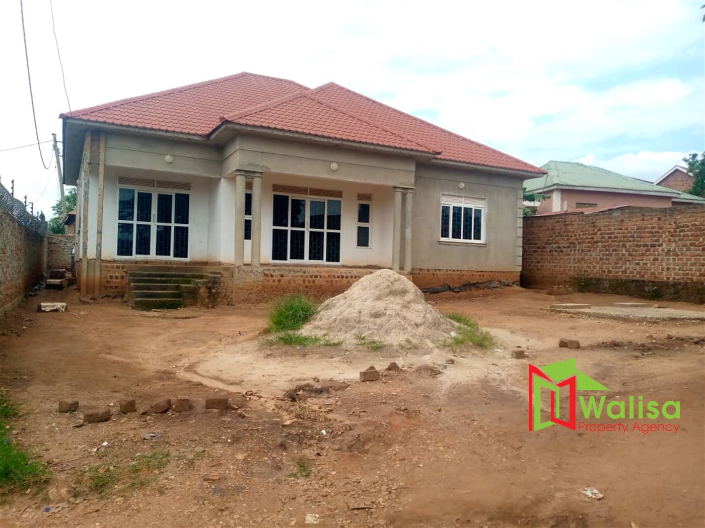 Town House for sale in Namugongo Wakiso