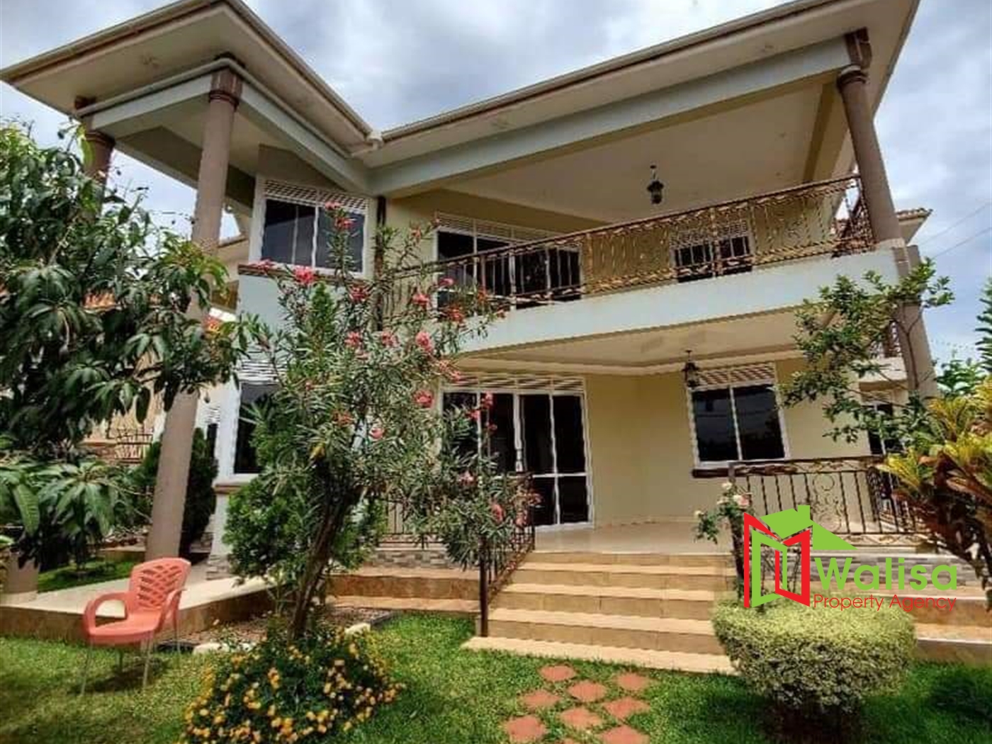 Mansion for sale in Munyonyo Kampala