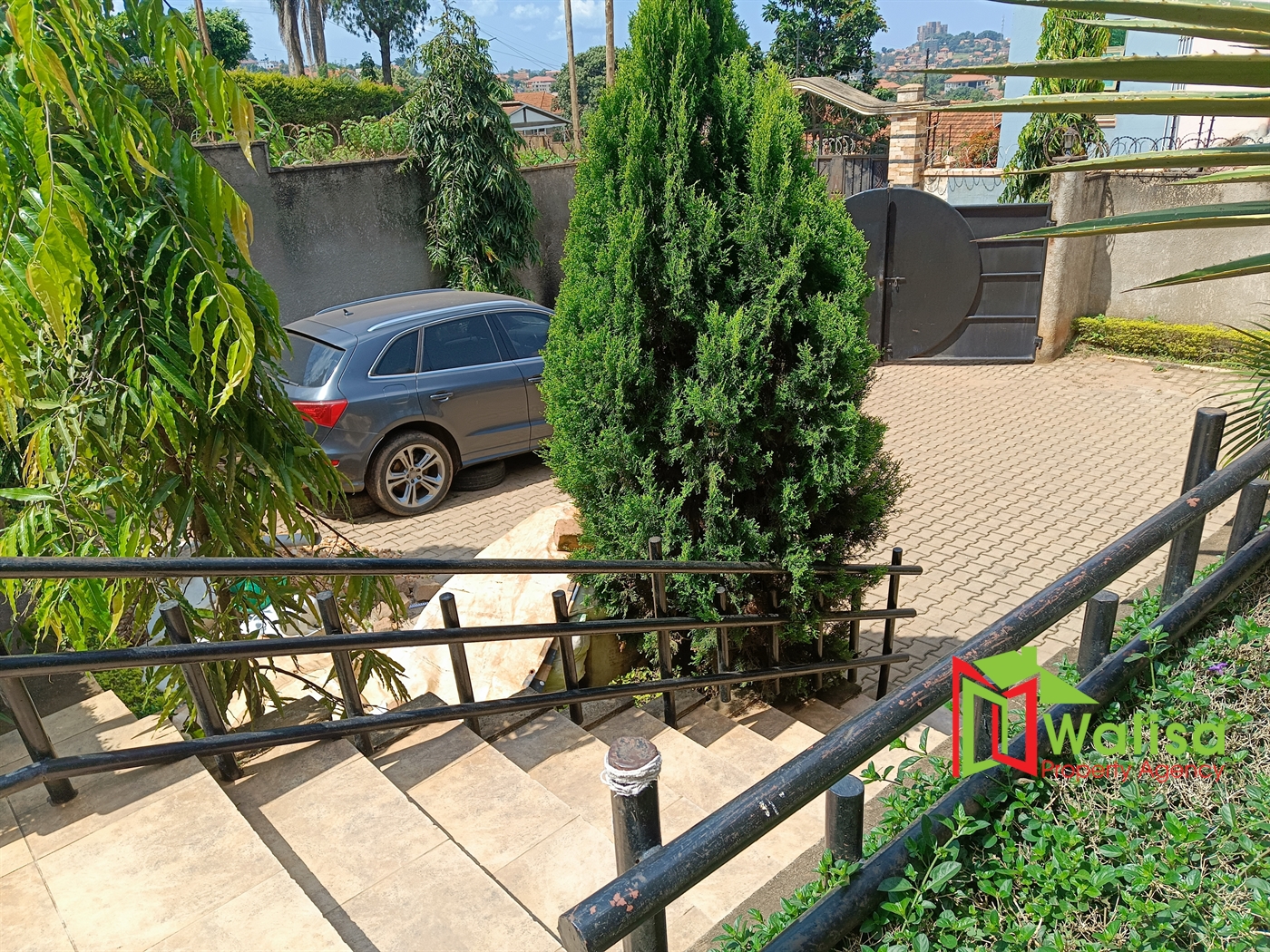 Bungalow for sale in Kisaasi Wakiso