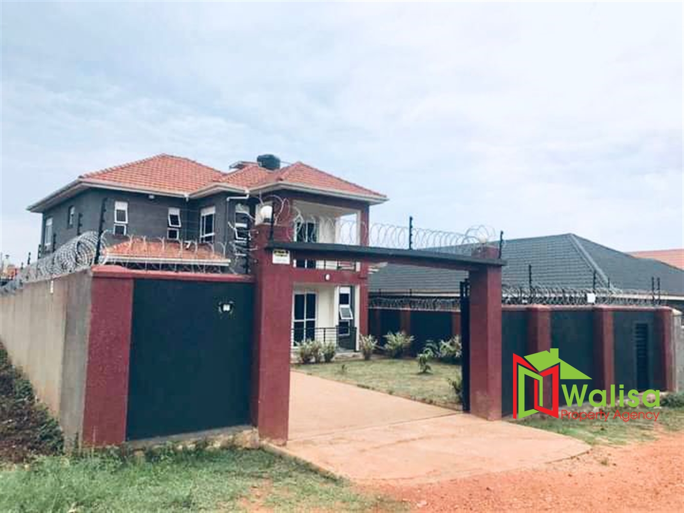 Storeyed house for sale in Mpererwe Kampala