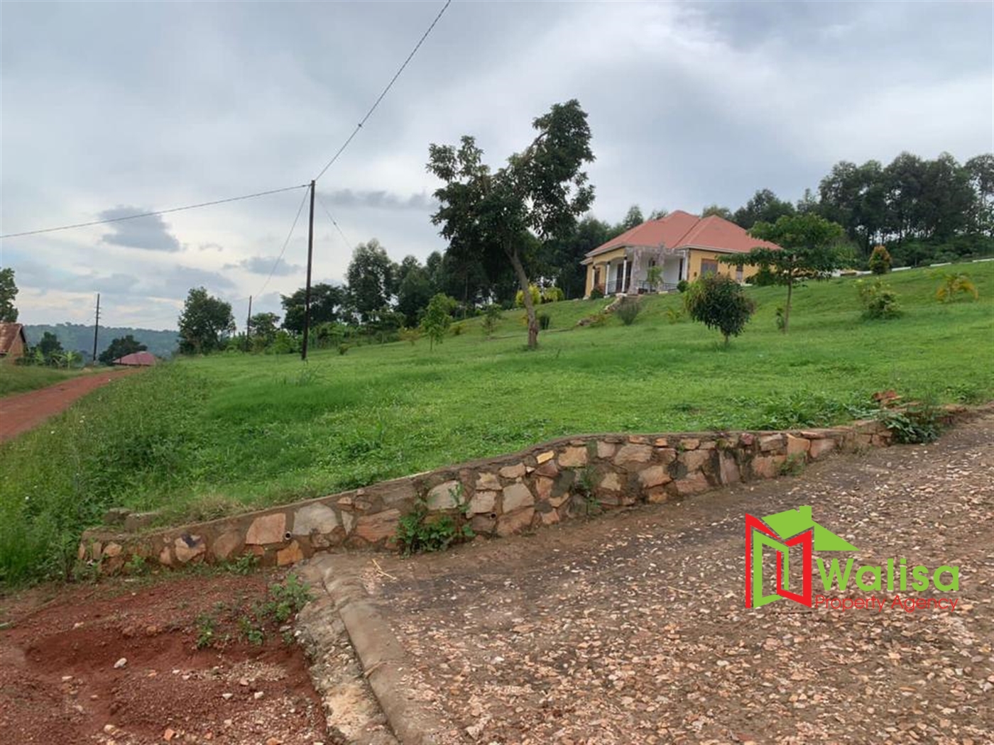 Bungalow for sale in Katakara Mityana