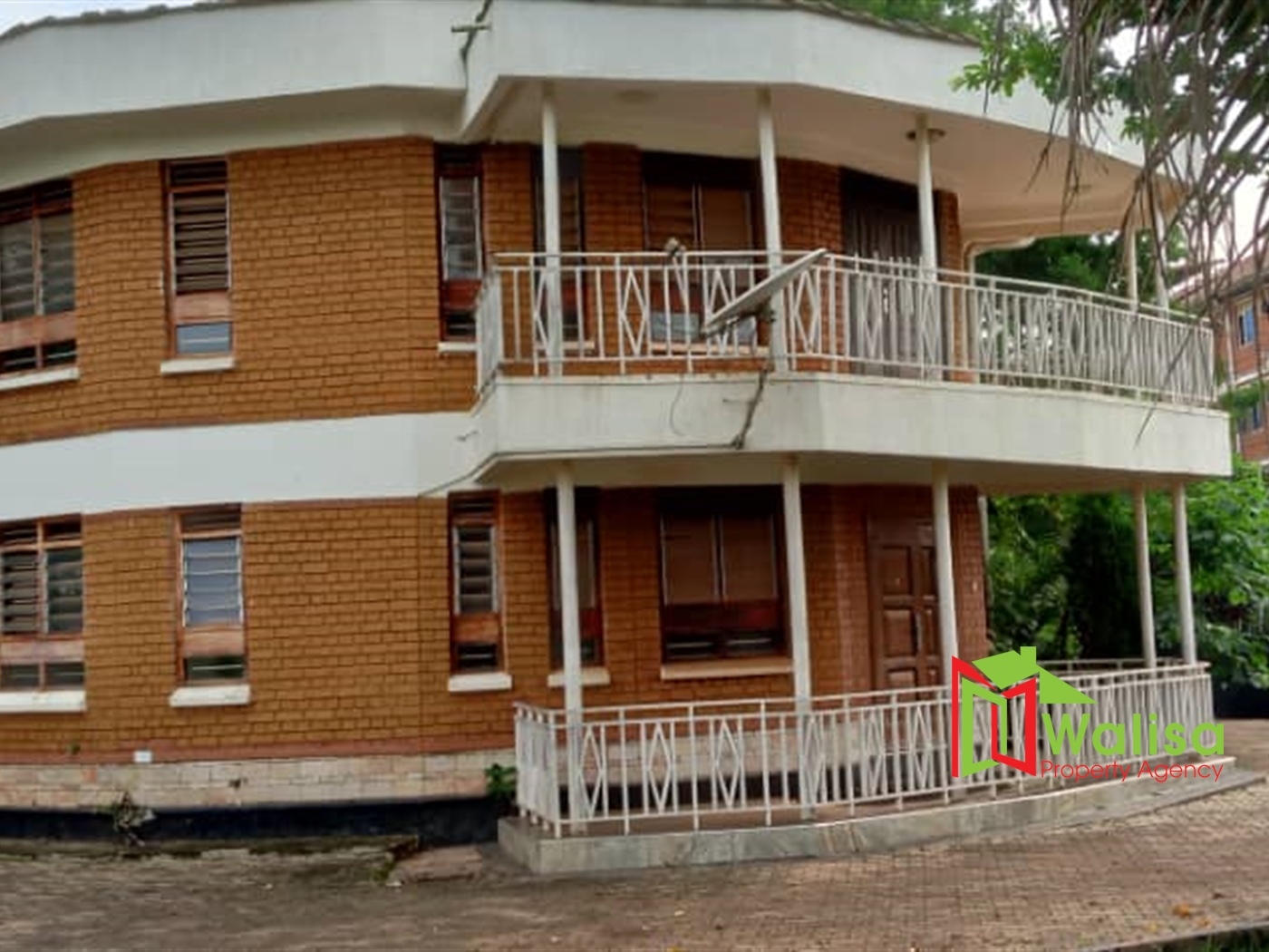 Storeyed house for sale in Bbunga Wakiso