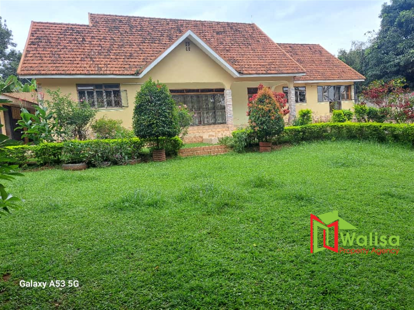 Bungalow for sale in Bukoto Kampala