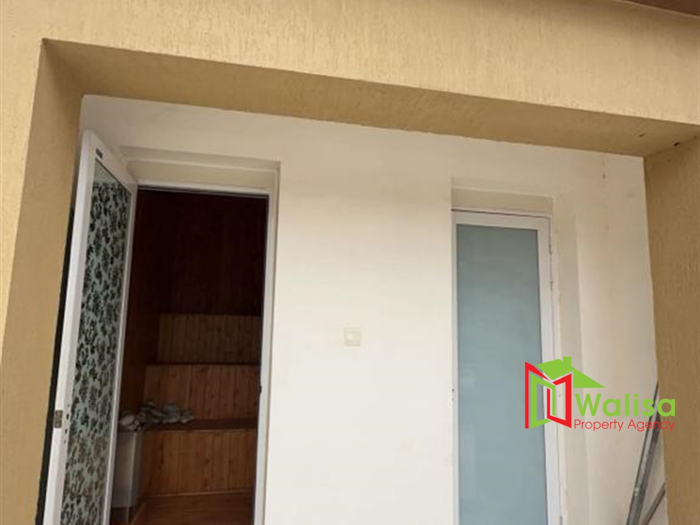 Apartment for sale in Bugoloobi Kampala