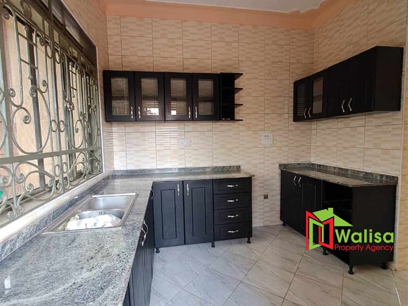 Bungalow for sale in Nakweelo Wakiso