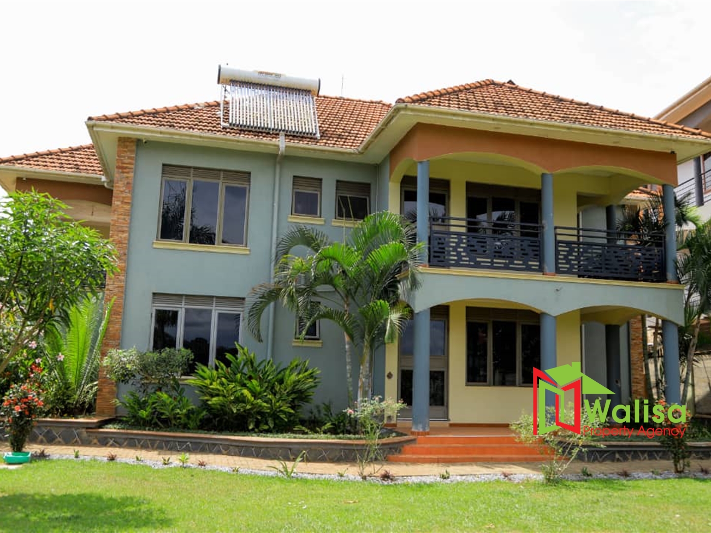 Storeyed house for sale in Kigo Wakiso