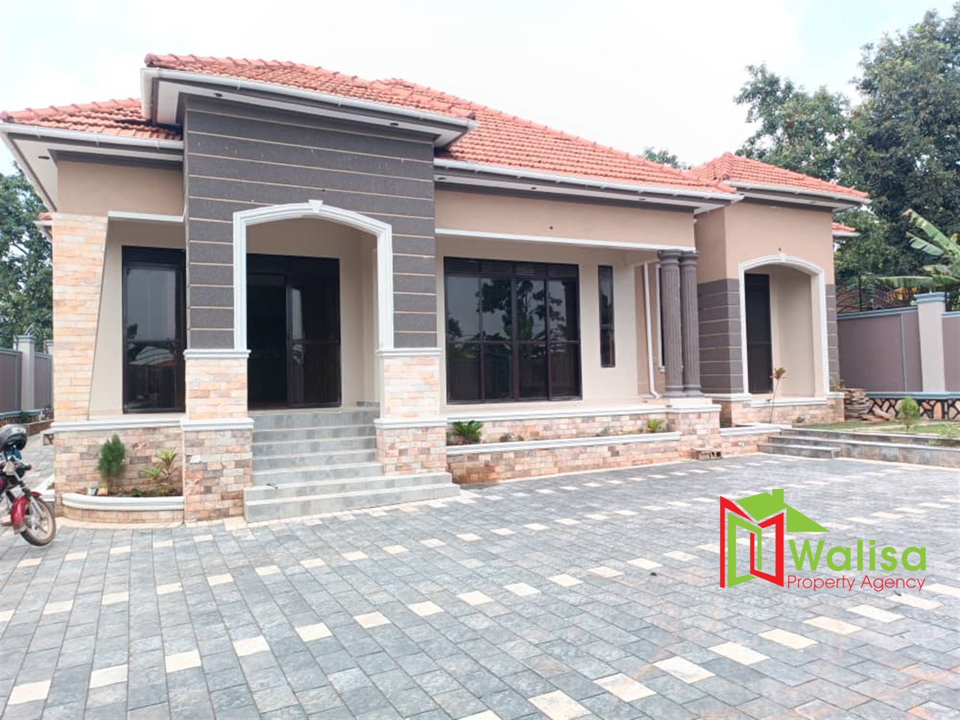 Storeyed house for sale in Kira Wakiso