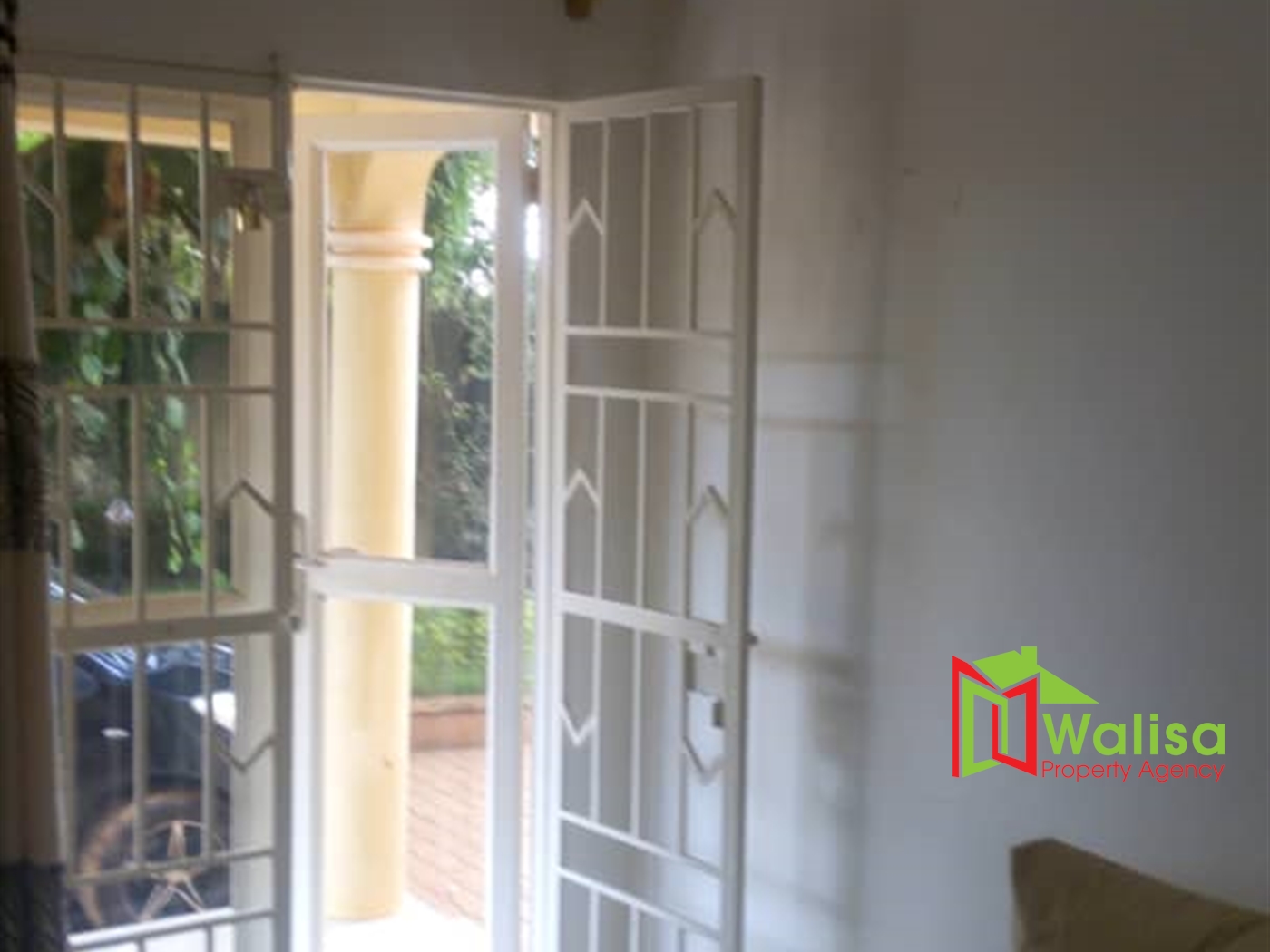 Bungalow for sale in Kitende Wakiso