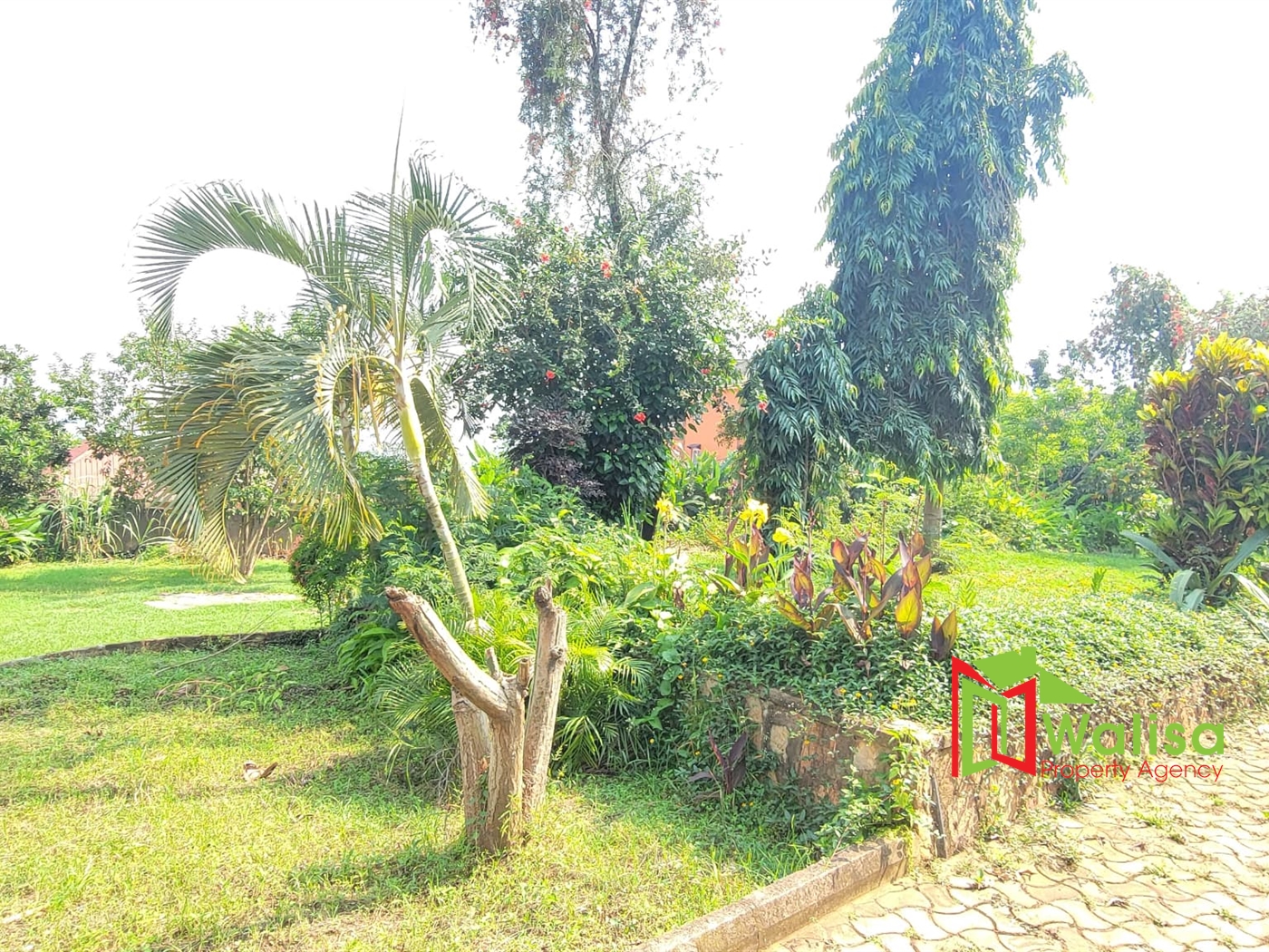 Mansion for sale in Kulambilo Kampala