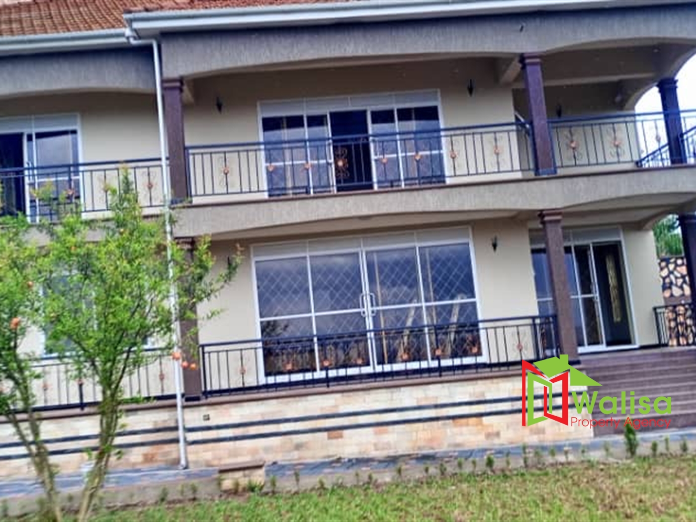 Storeyed house for sale in Bwebajja Wakiso