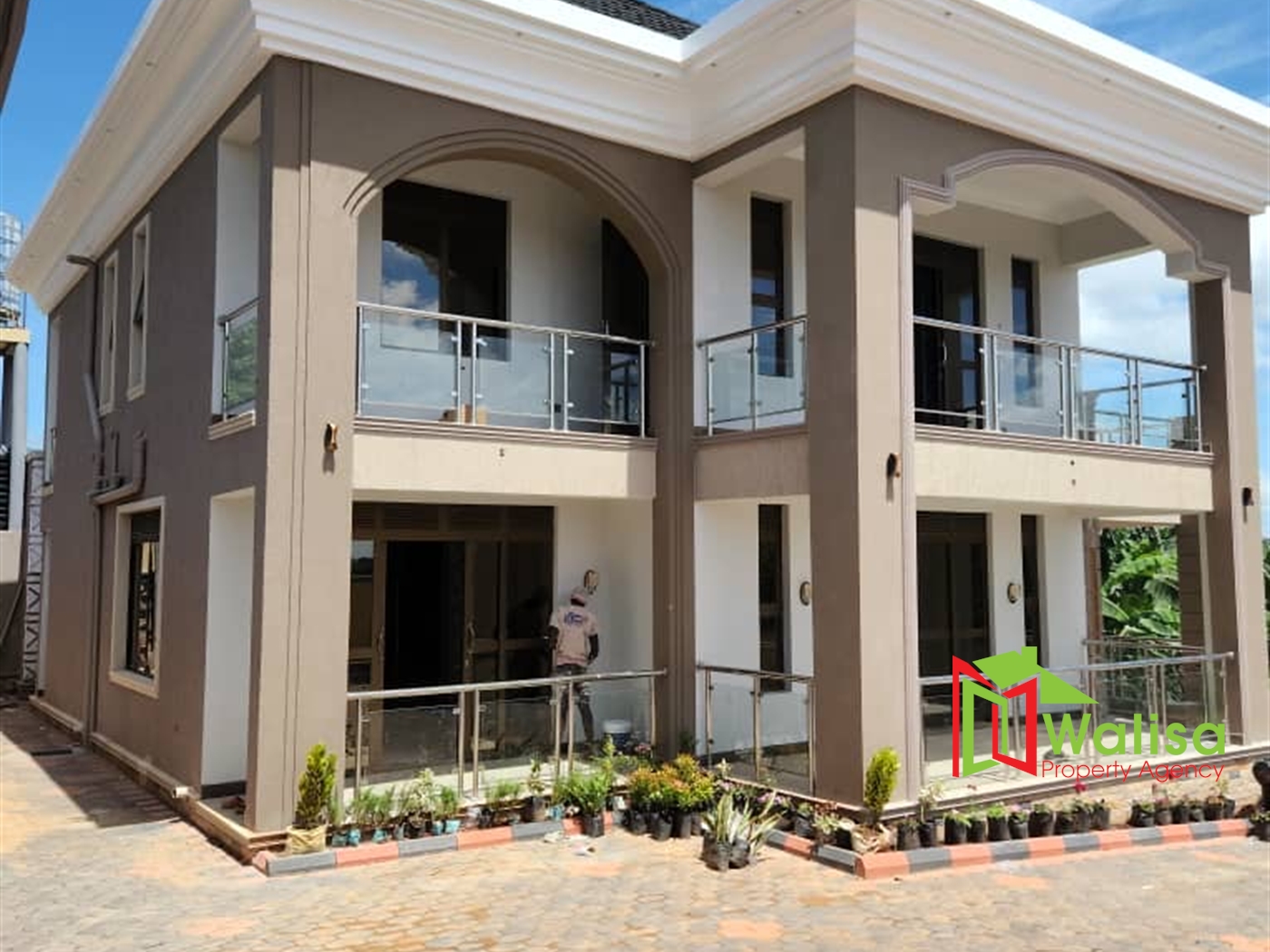 Storeyed house for sale in Bwebajja Wakiso