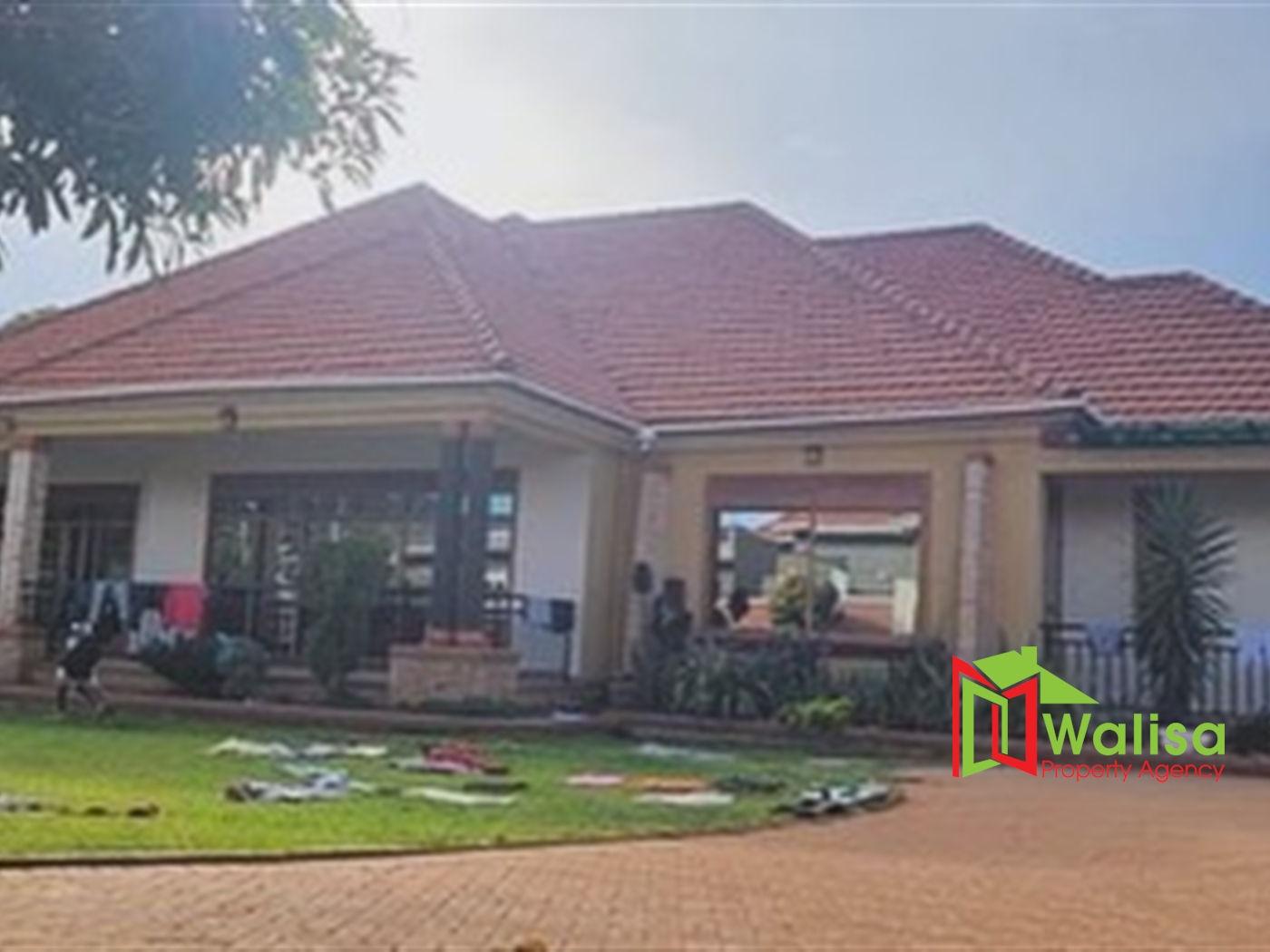 Bungalow for sale in Kira Wakiso