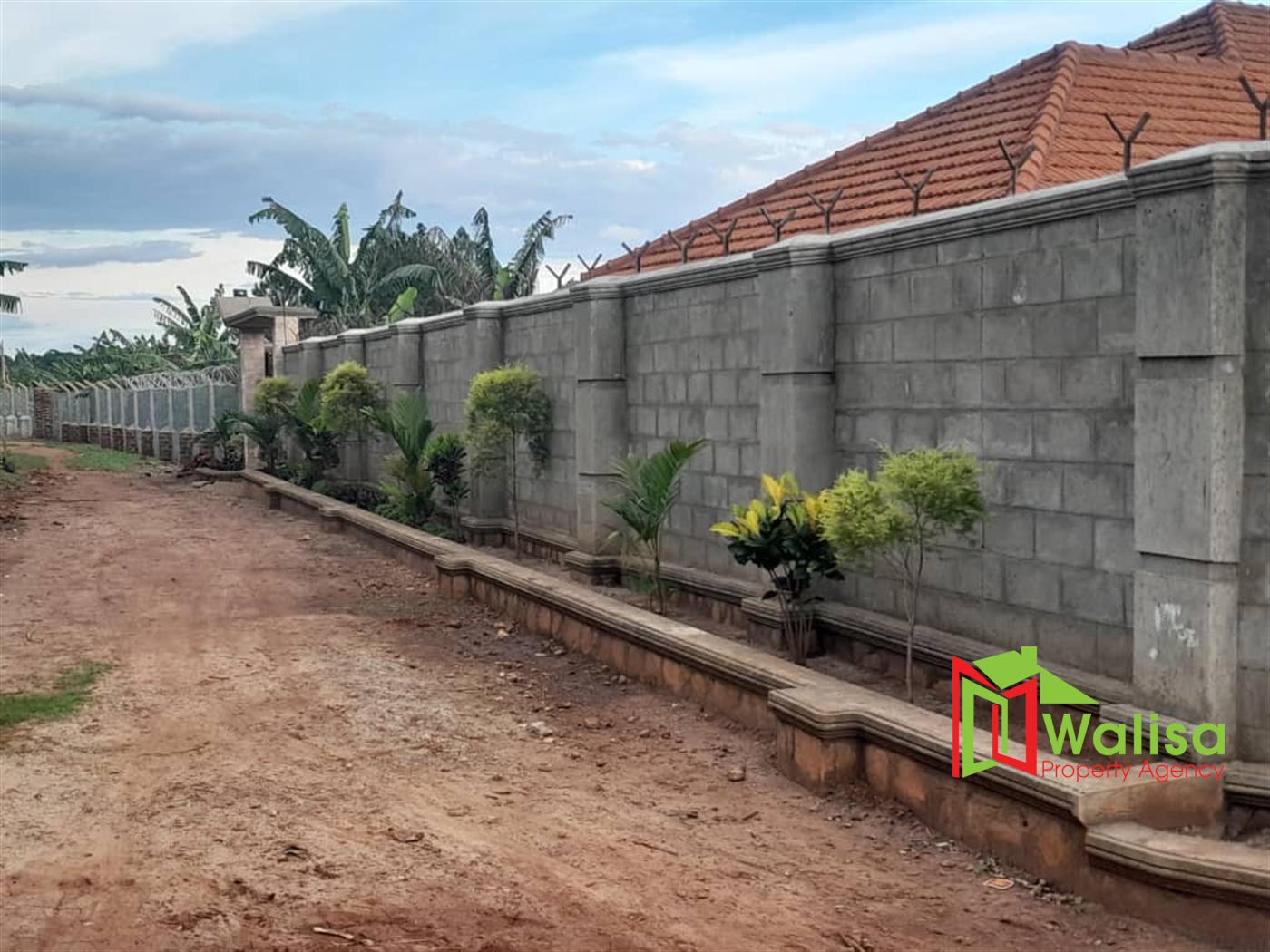 Bungalow for sale in Nakawuka Wakiso