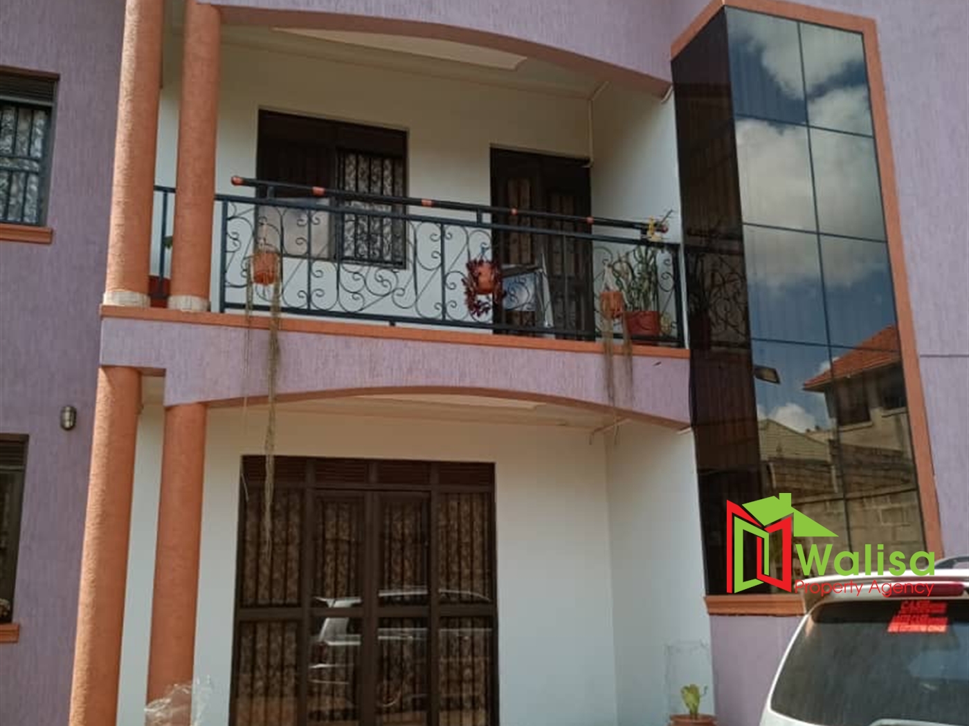 Storeyed house for sale in Seguku Wakiso