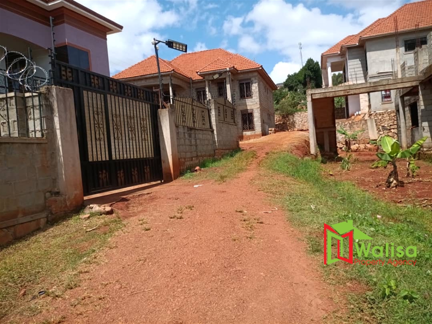 Storeyed house for sale in Seguku Wakiso