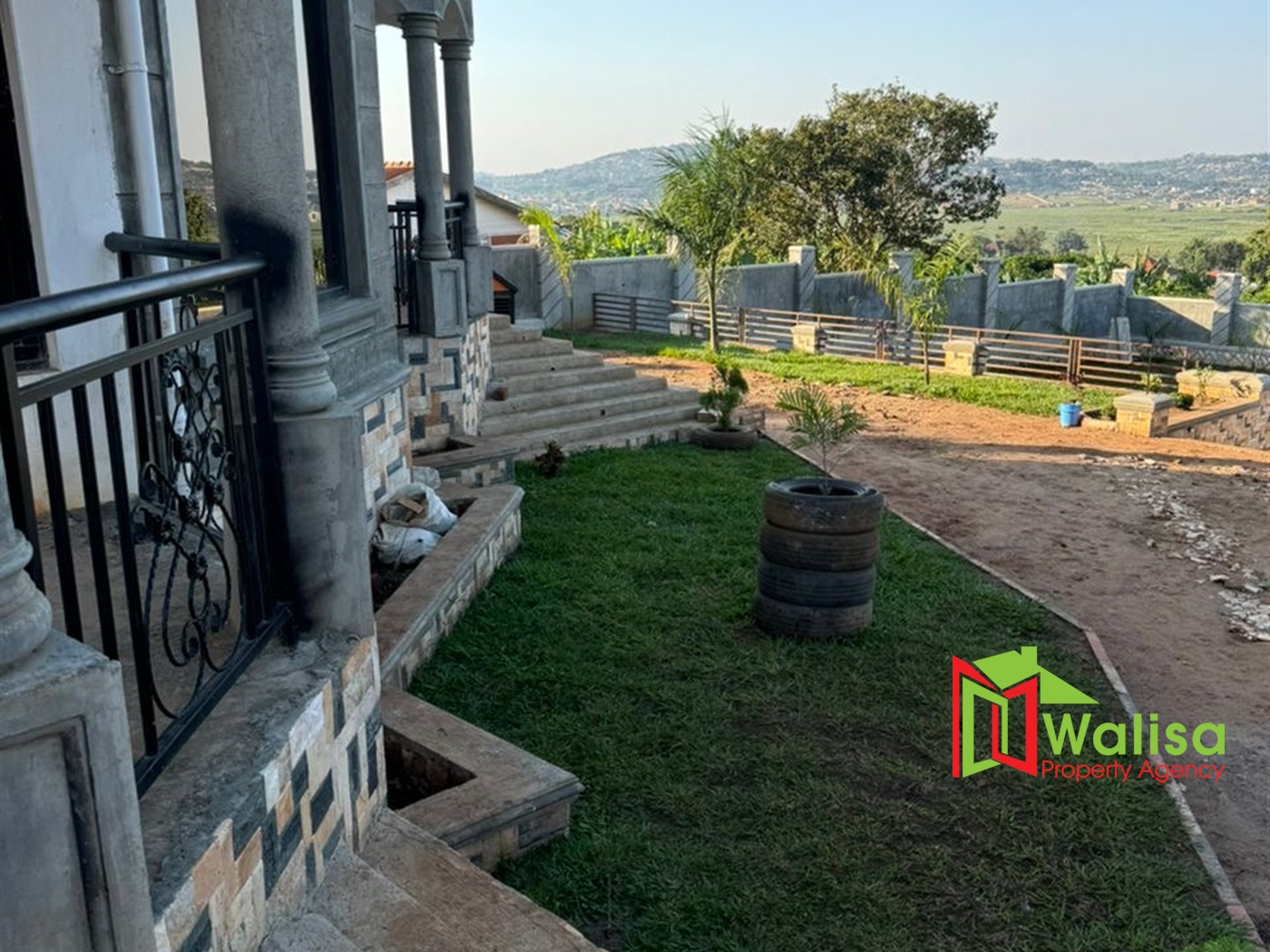 Mansion for sale in Bweya Wakiso