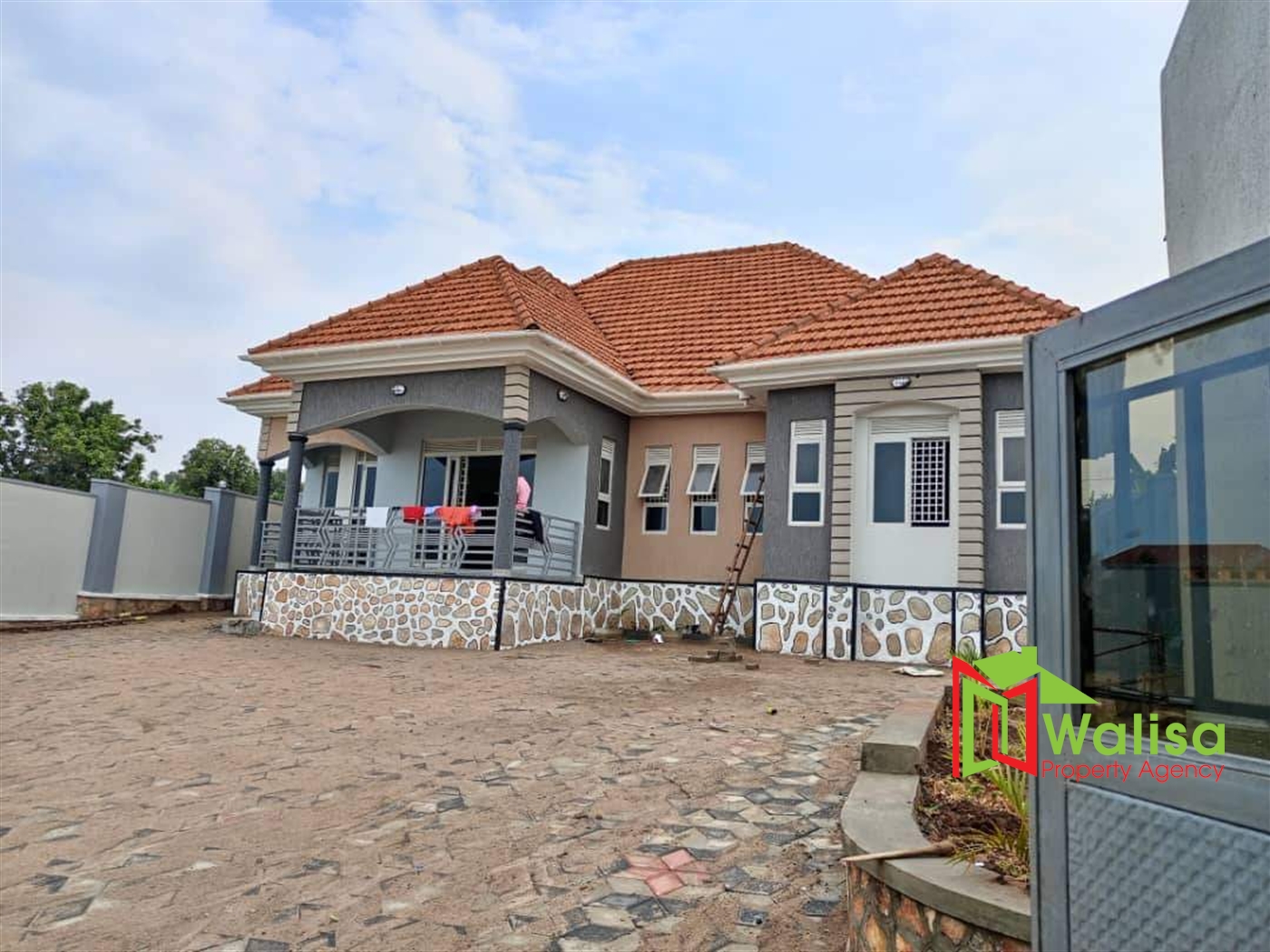 Bungalow for sale in Kasangati Wakiso