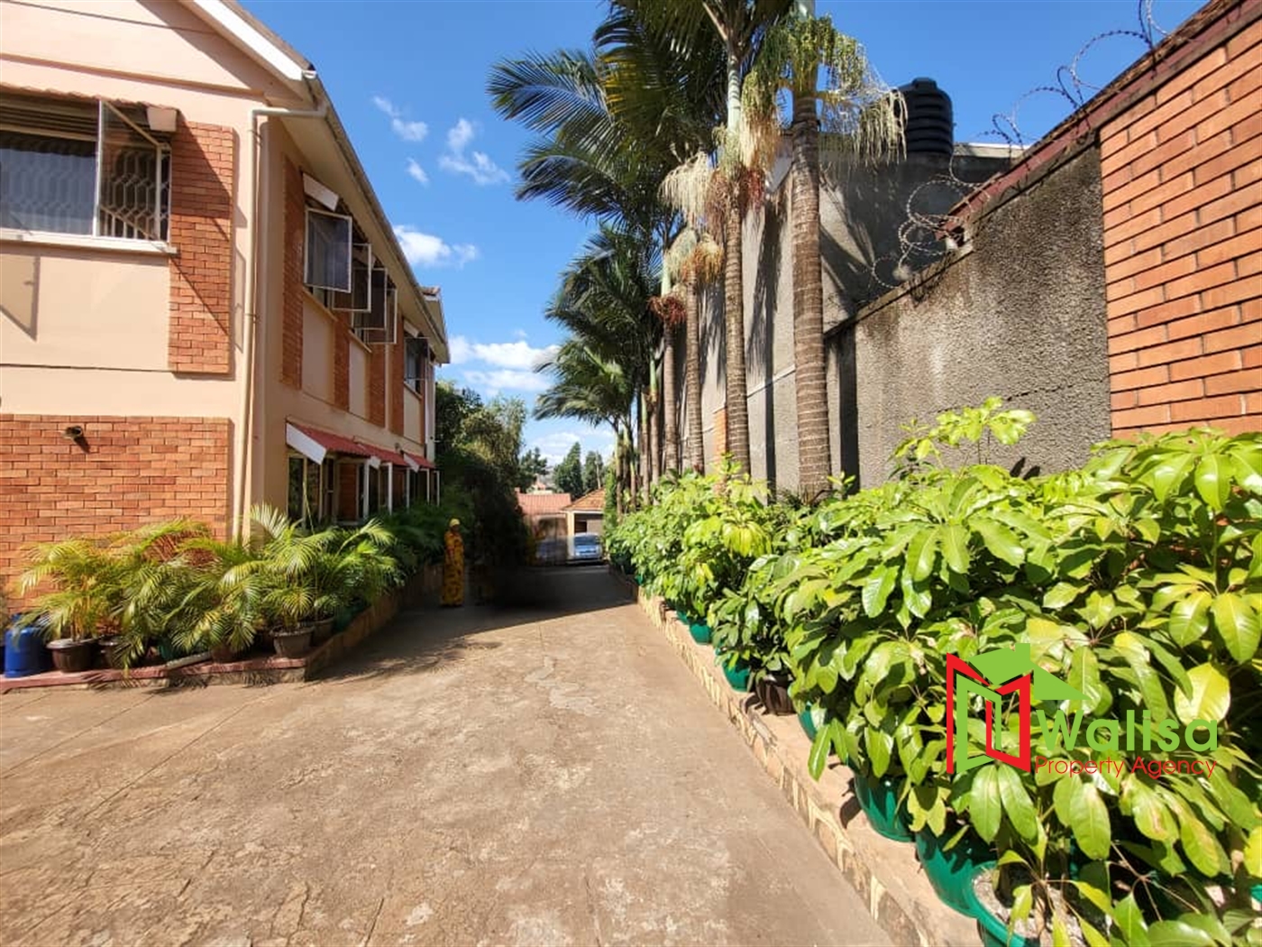 Storeyed house for sale in Kansanga Kampala