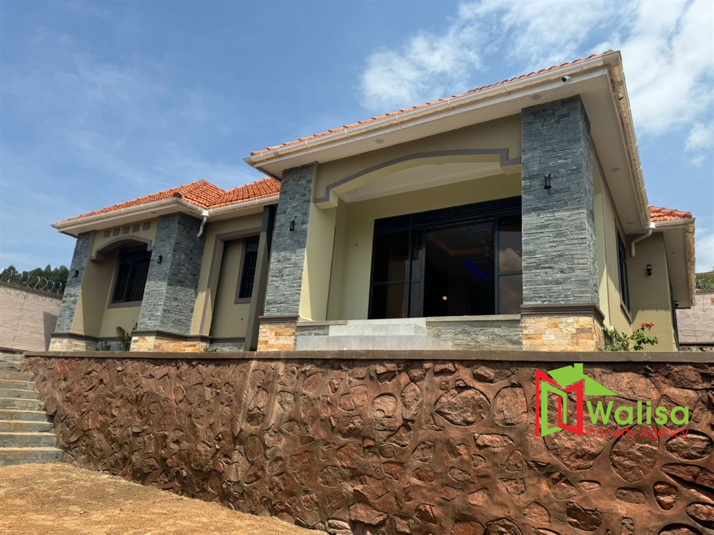 Bungalow for sale in Bwebajja Wakiso