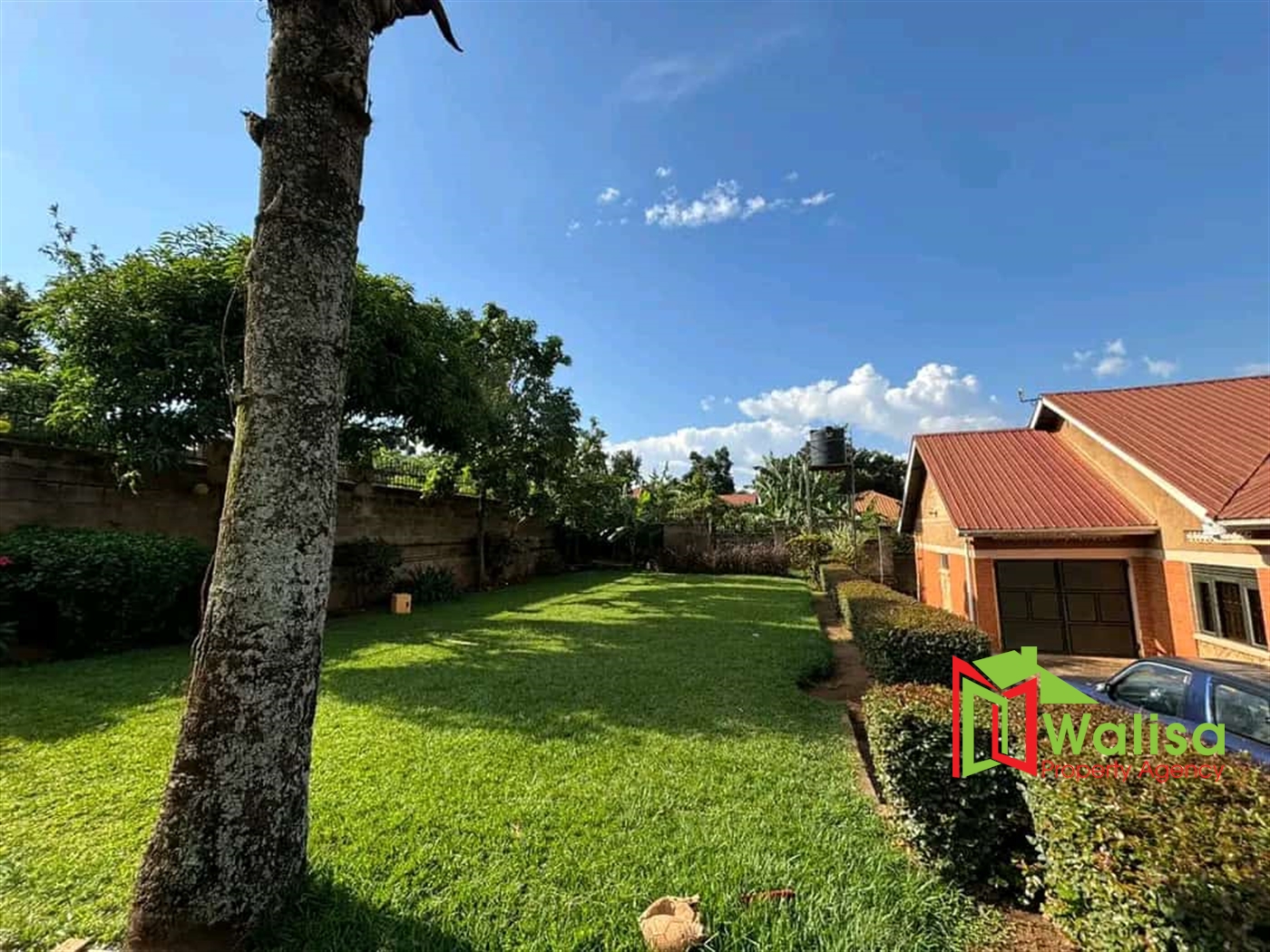 Bungalow for sale in Kisaasi Kampala