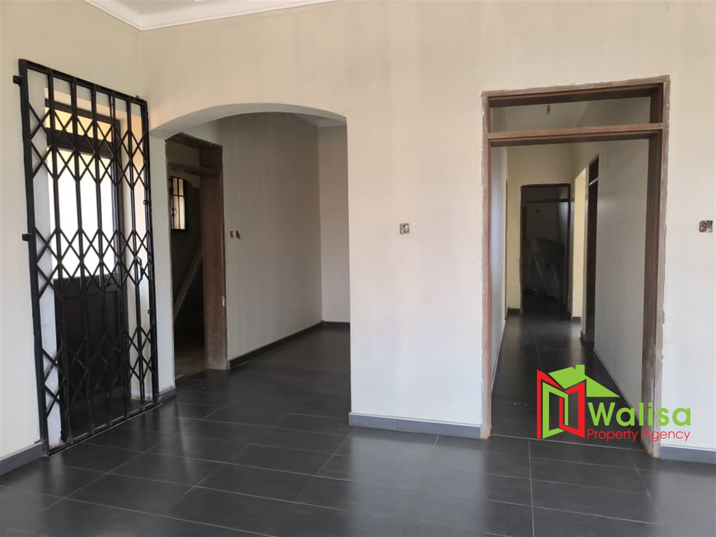 Storeyed house for sale in Katabi Wakiso