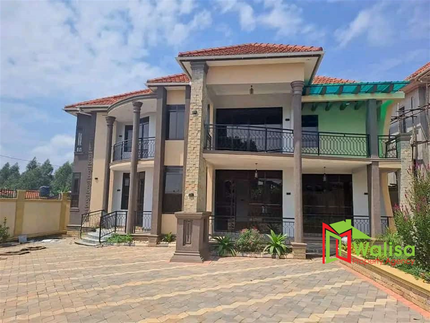 Storeyed house for sale in Kira Wakiso