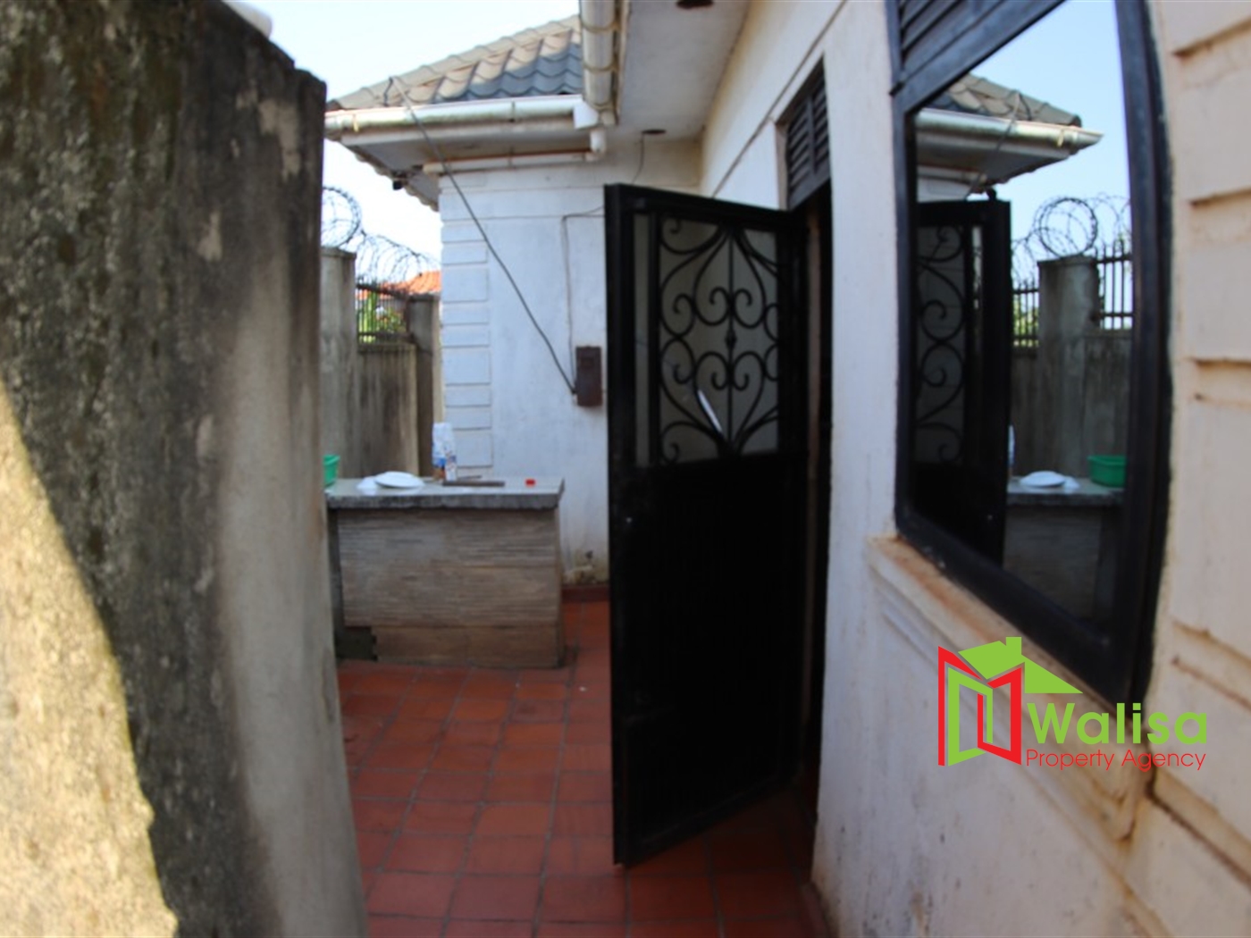 Bungalow for sale in Kajjansi Wakiso