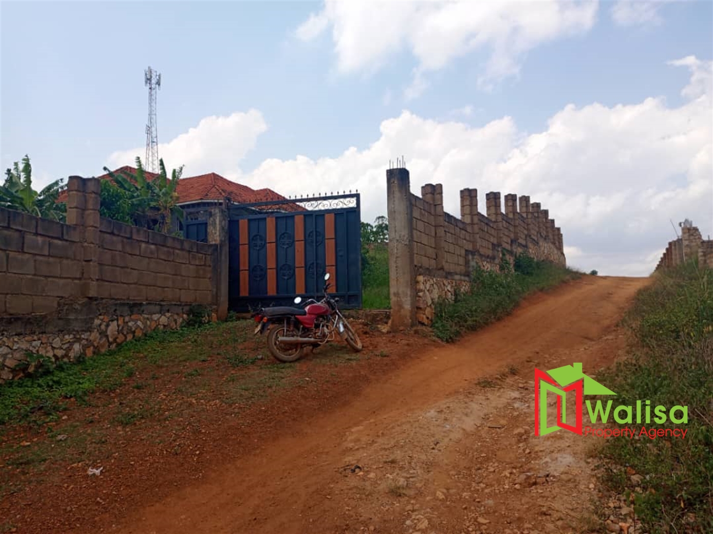 Bungalow for sale in Kikubampanga Wakiso