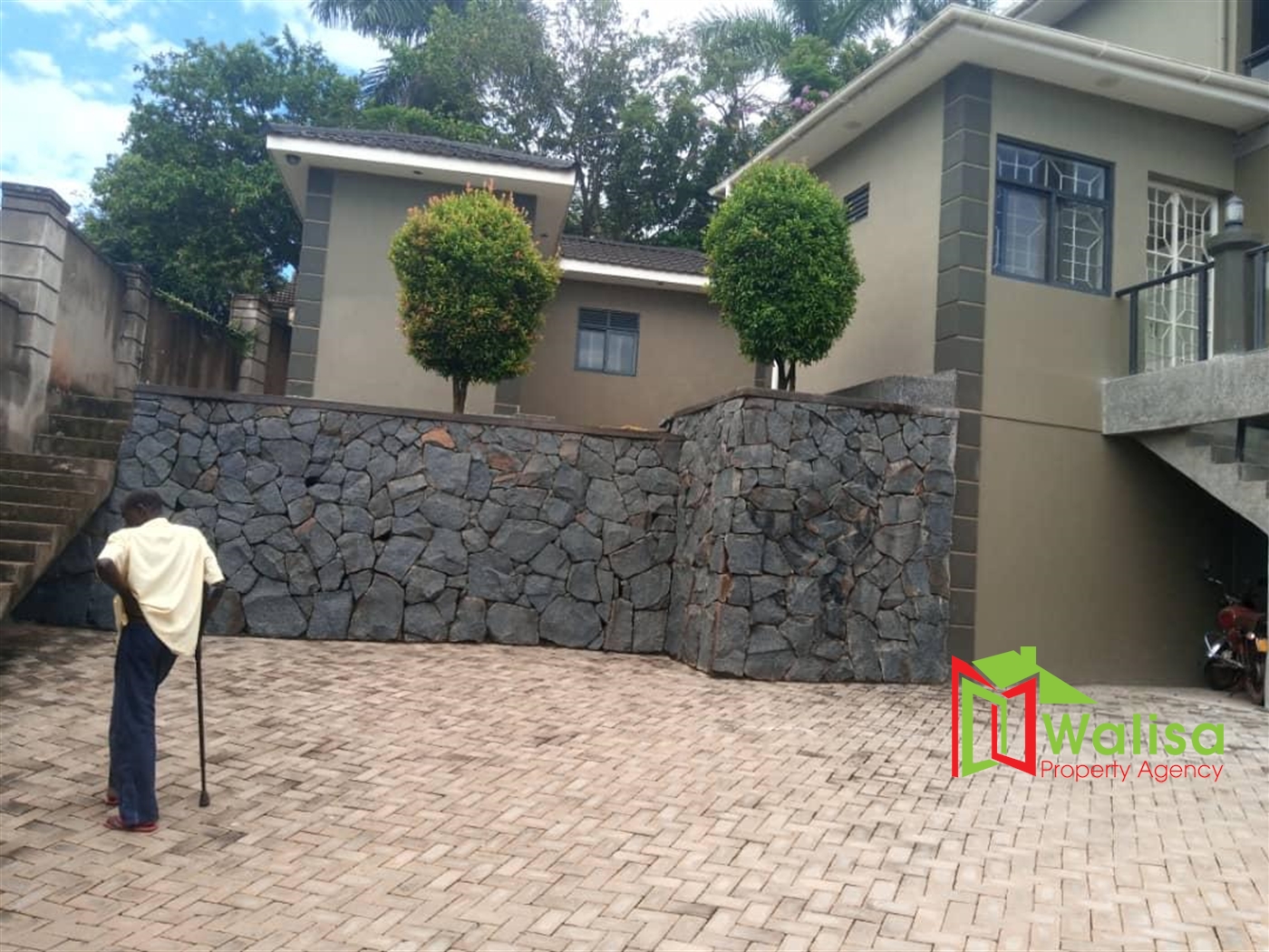 Storeyed house for sale in Mutungo Kampala