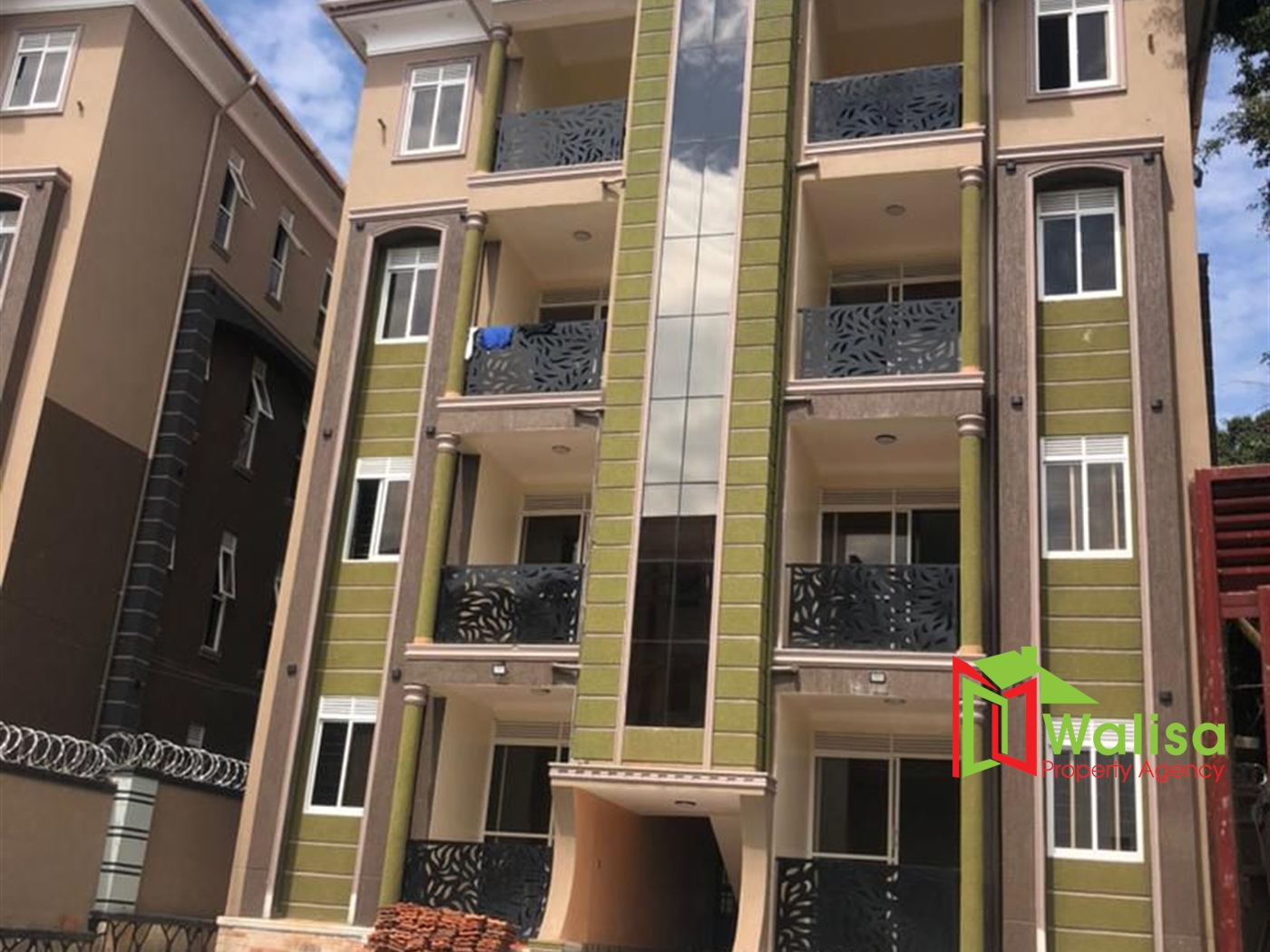 Apartment block for sale in Bbunga Kalungu