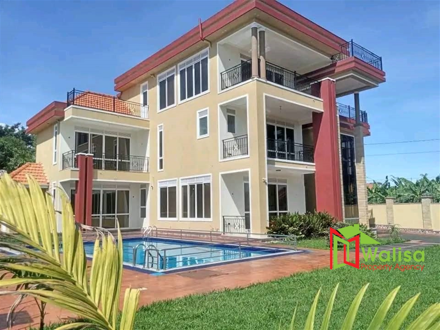 Storeyed house for sale in Munyonyo Kampala