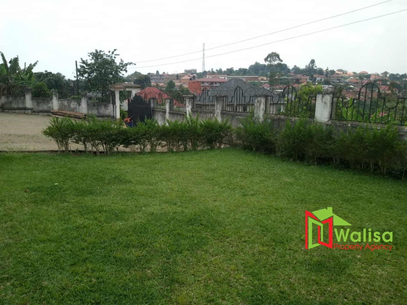 Bungalow for sale in Buyala Mityana