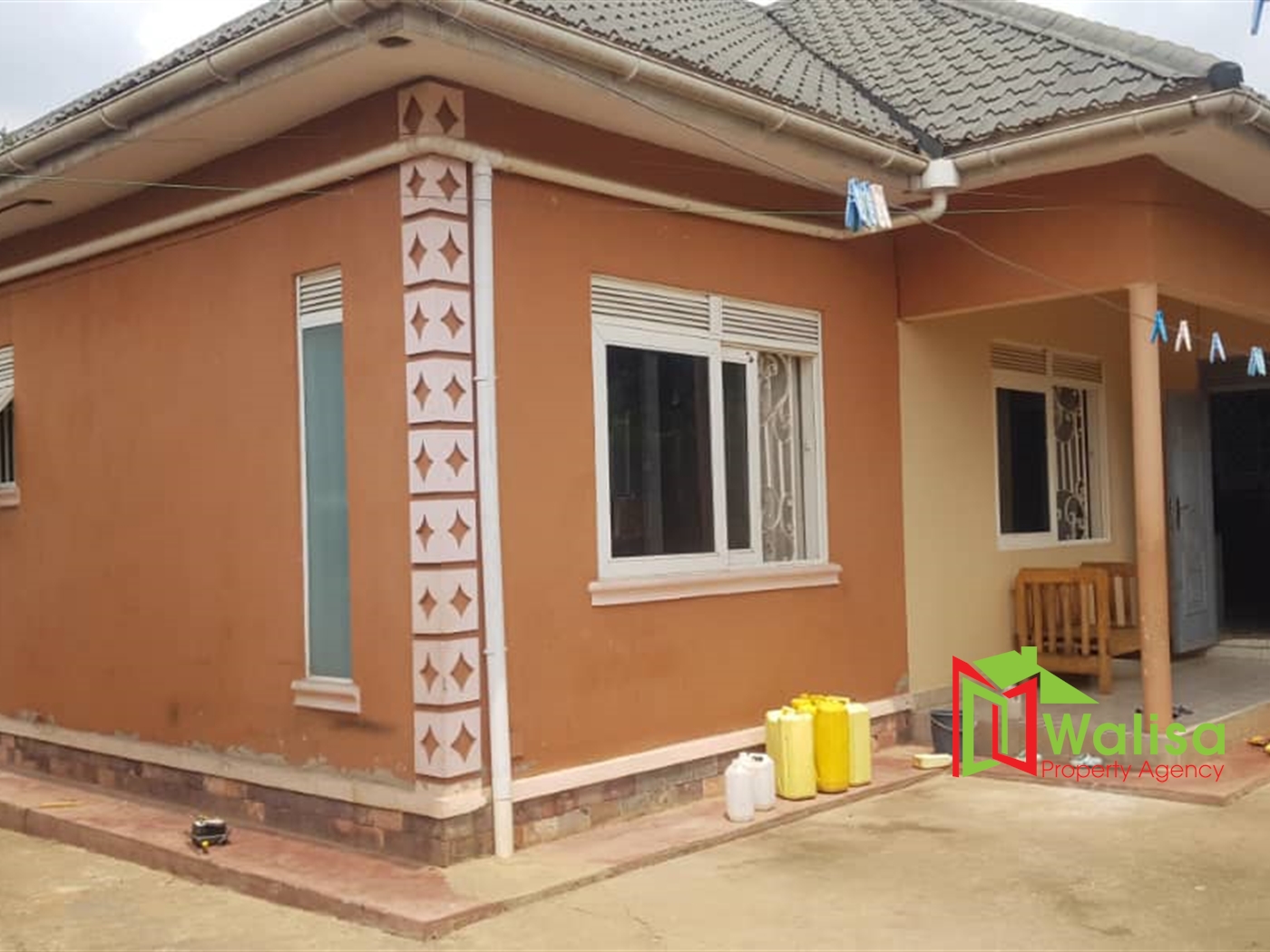 Bungalow for sale in Kakiri Wakiso