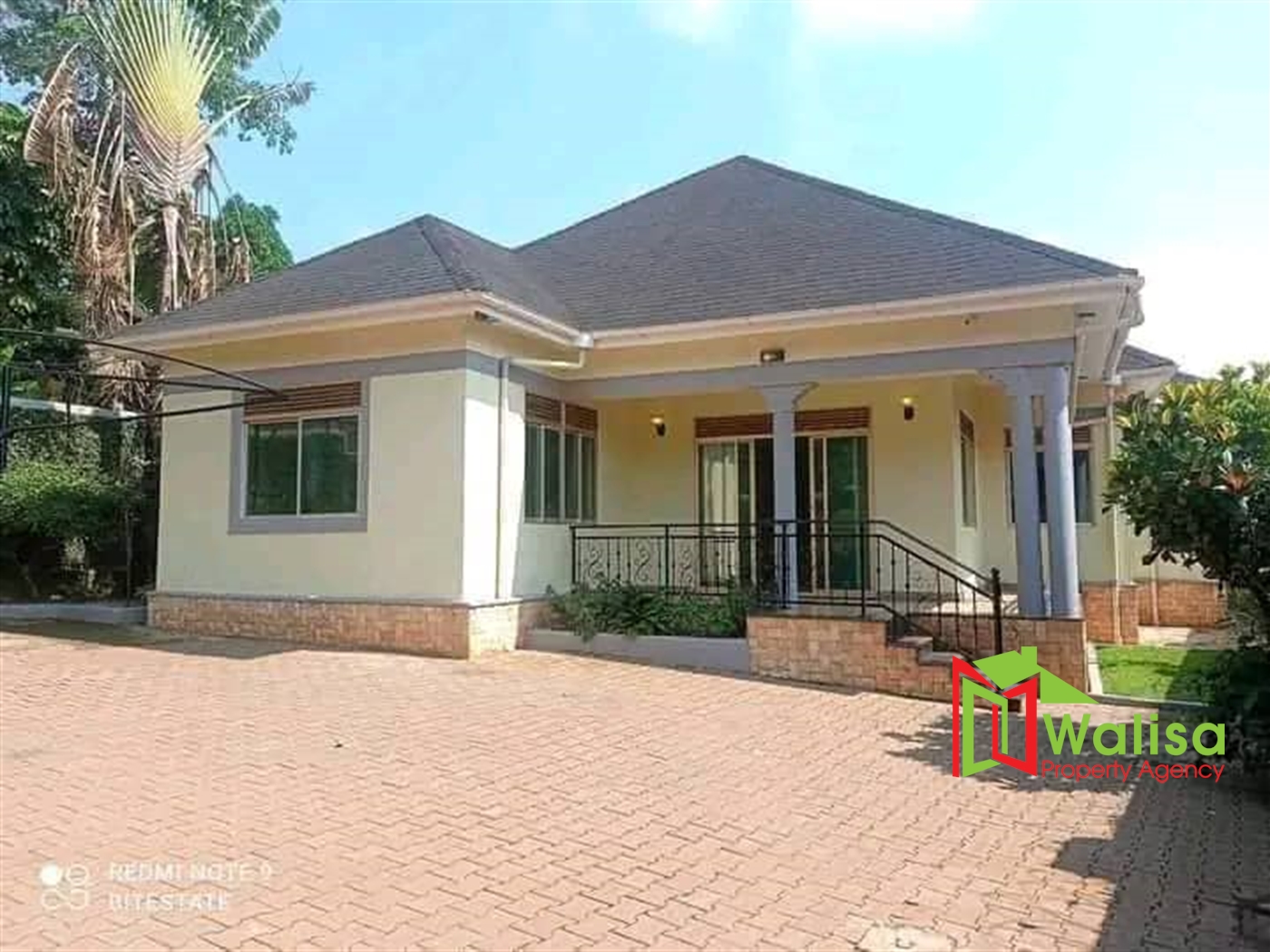 Bungalow for sale in Kyaliwajjalaa Wakiso