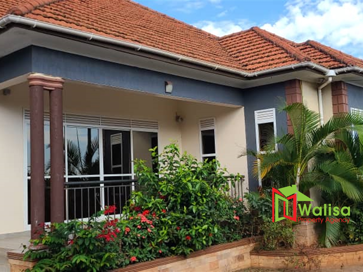 Bungalow for sale in Bwebajja Wakiso