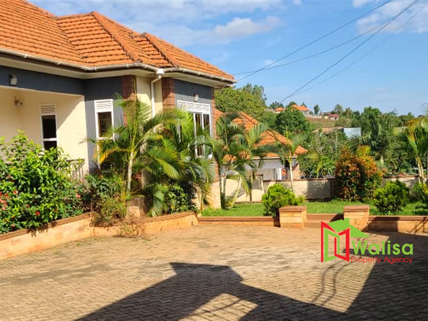 Bungalow for sale in Bwebajja Wakiso