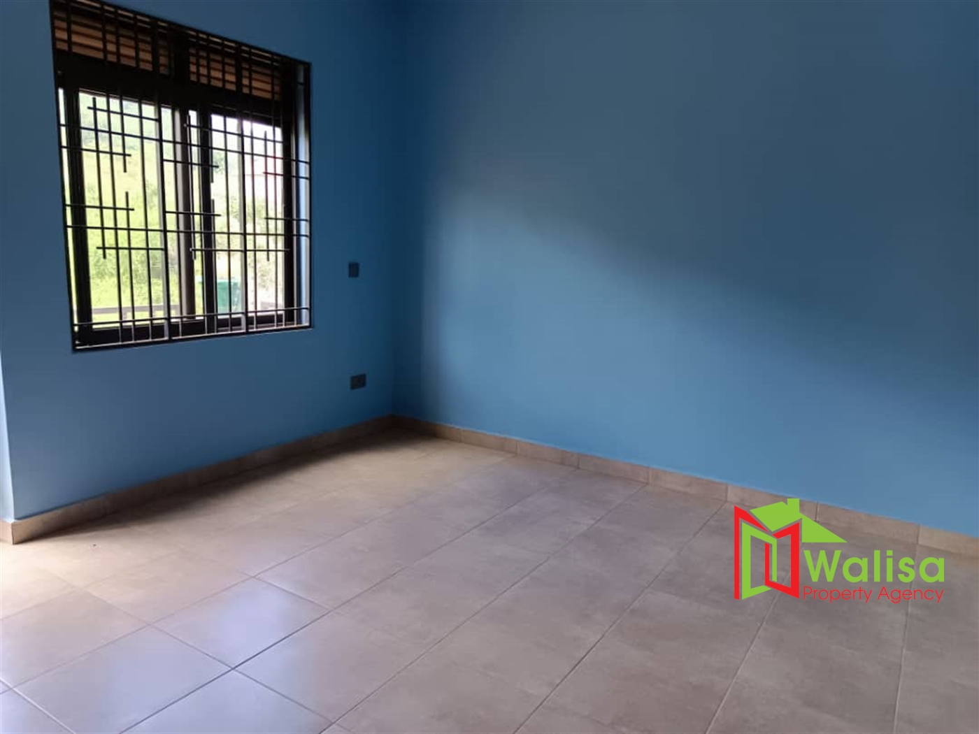 Storeyed house for sale in Bwebajja Wakiso