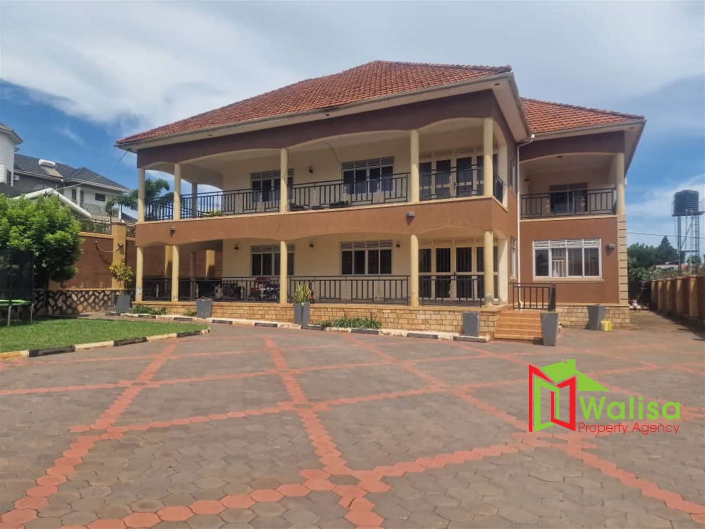 Storeyed house for sale in Bwebajja Wakiso