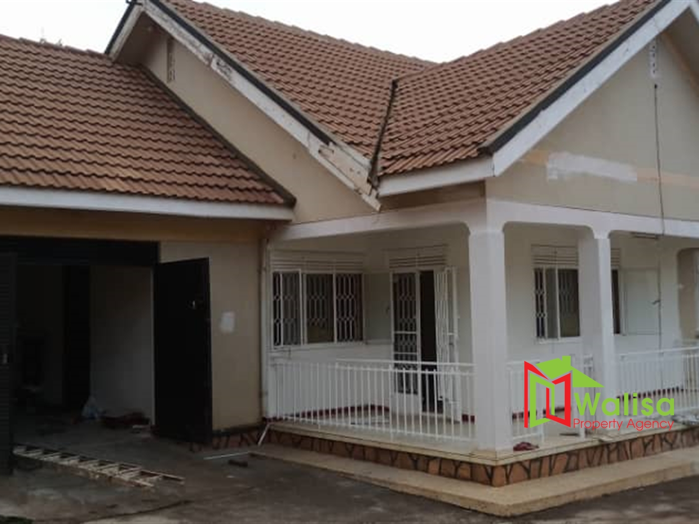 Bungalow for sale in Bukoto Kampala