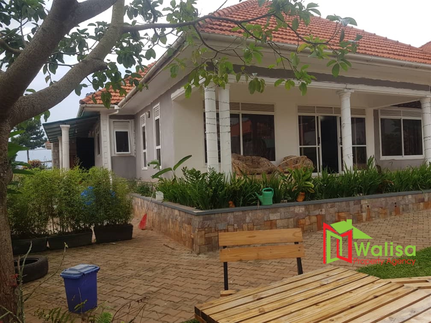 Bungalow for sale in Bwebajja Wakiso