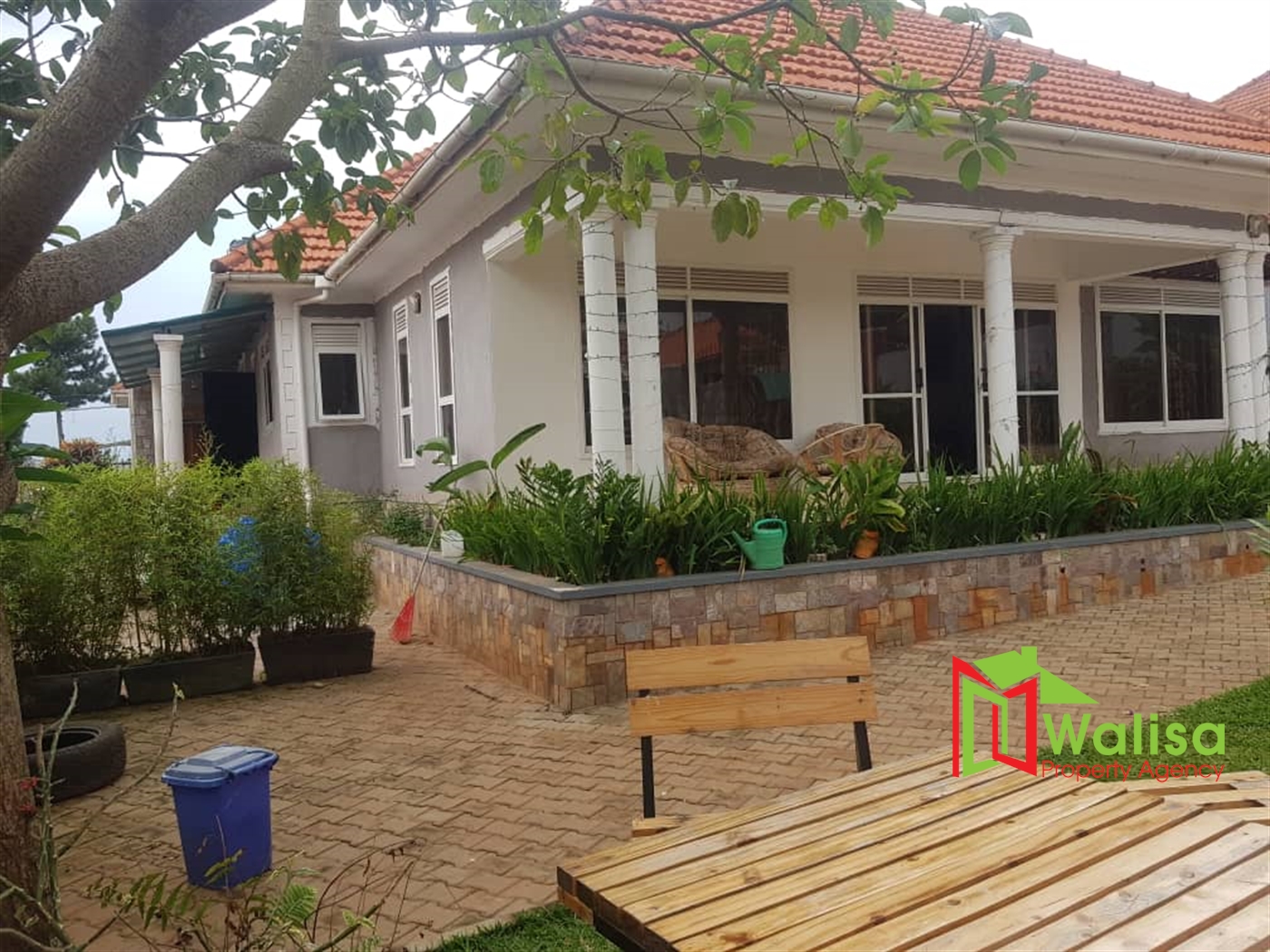 Bungalow for sale in Bwebajja Wakiso