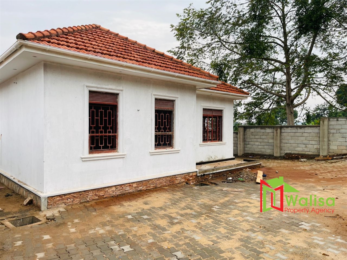 Bungalow for sale in Bwebajja Wakiso