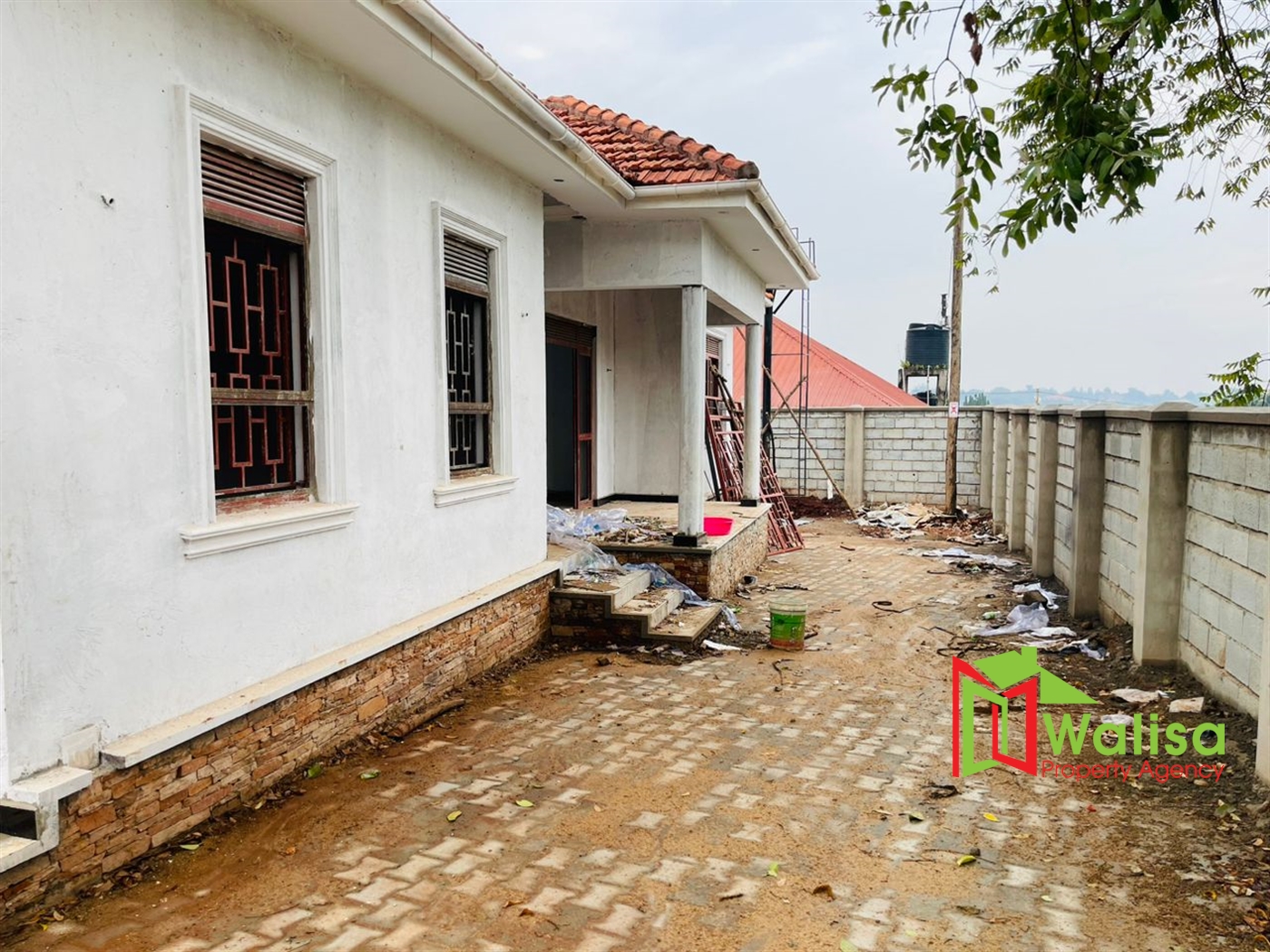 Bungalow for sale in Bwebajja Wakiso