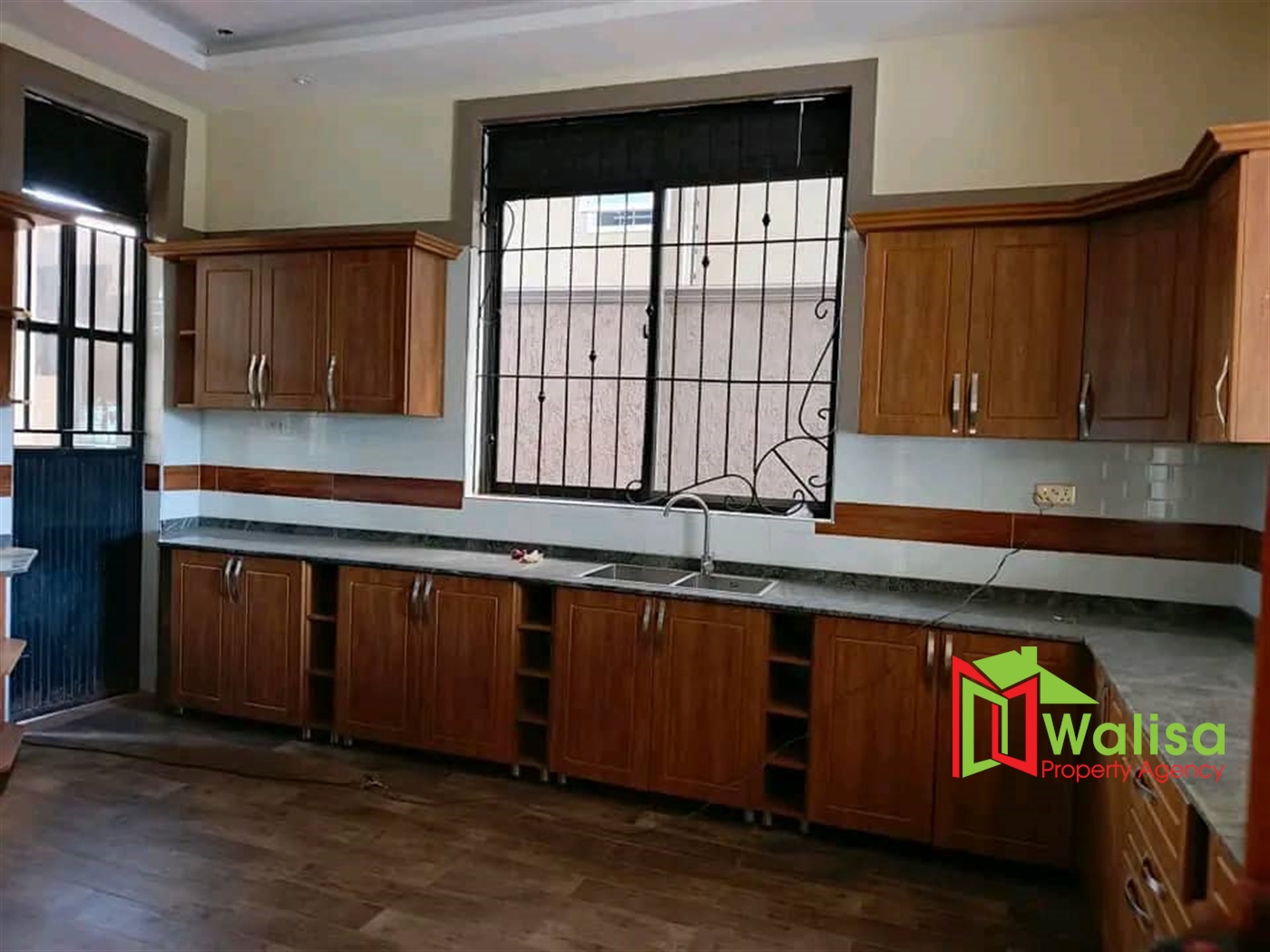 Storeyed house for sale in Kisaasi Wakiso