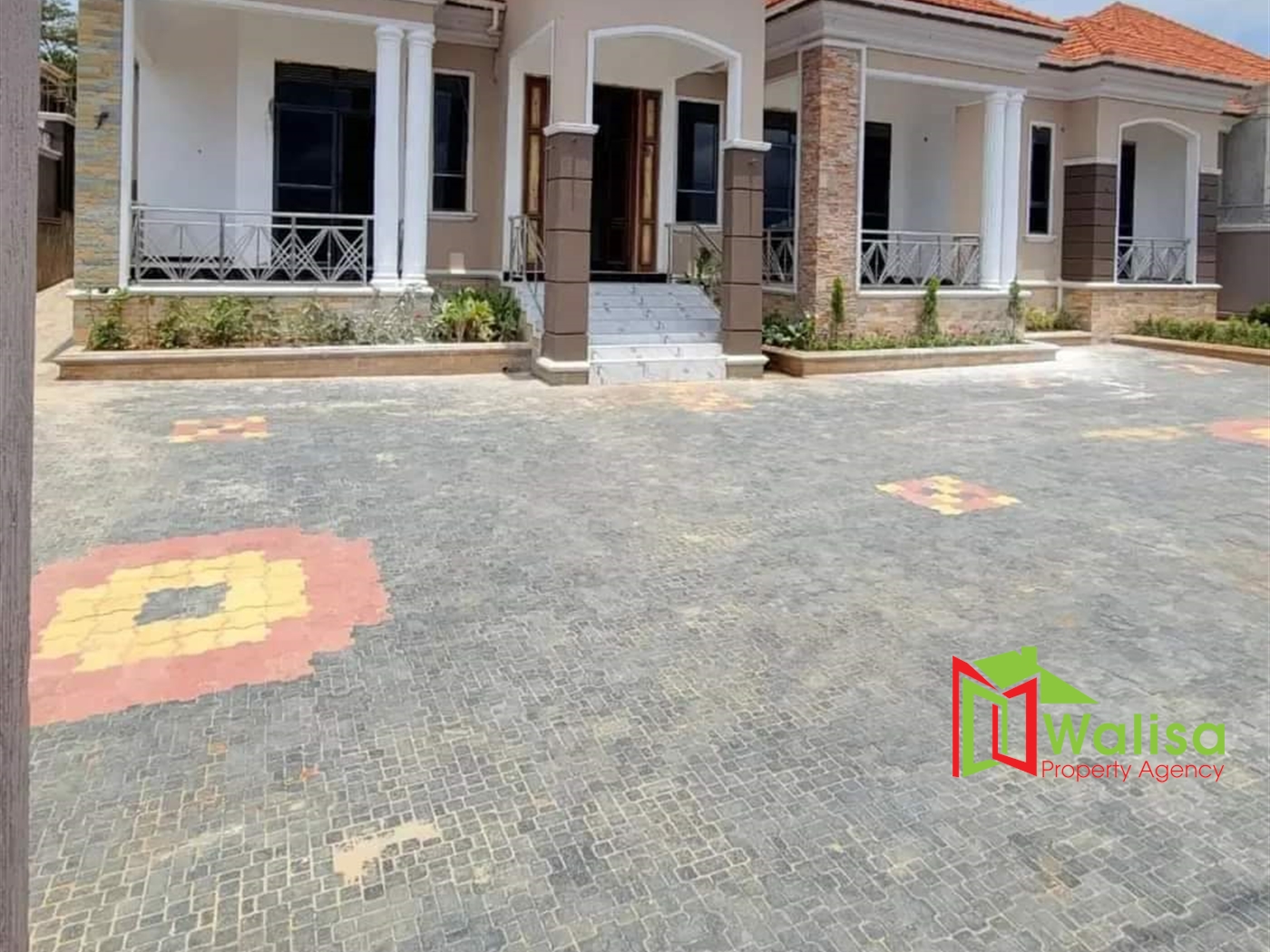 Mansion for sale in Najjera Wakiso