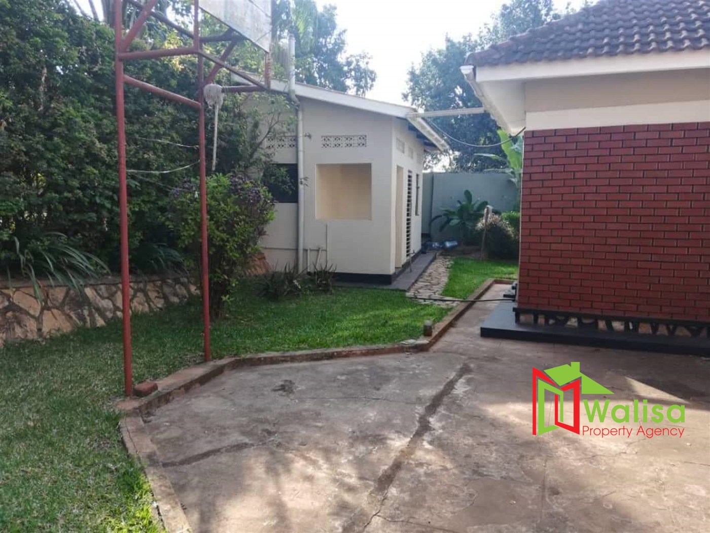 Storeyed house for sale in Kitinitale Kampala