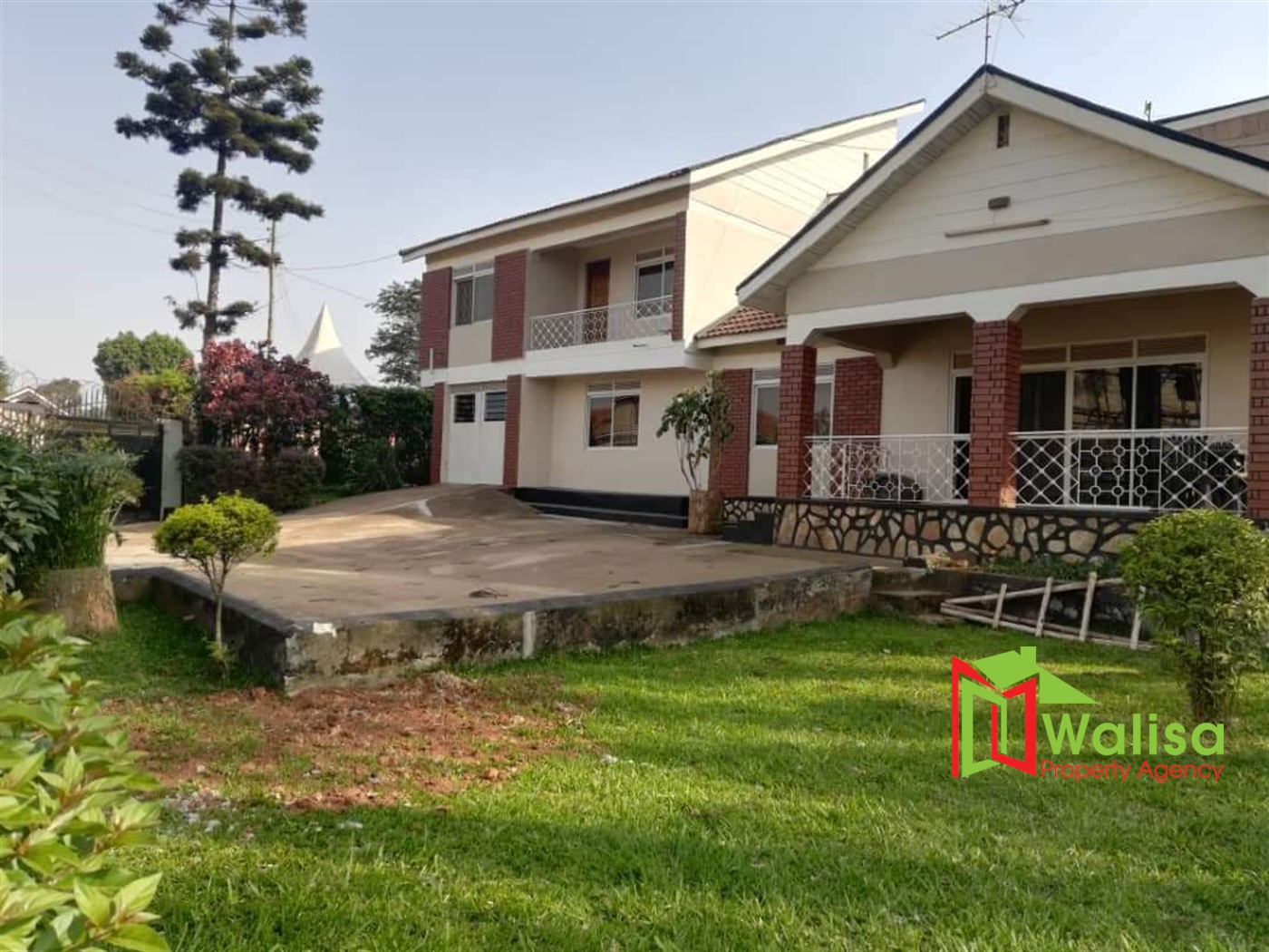 Storeyed house for sale in Kitinitale Kampala