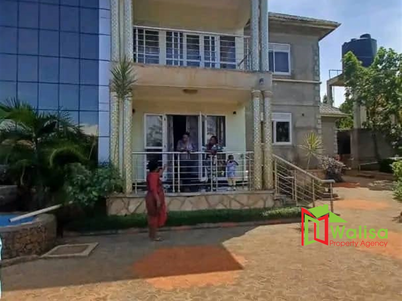 Storeyed house for sale in Kajjansi Wakiso